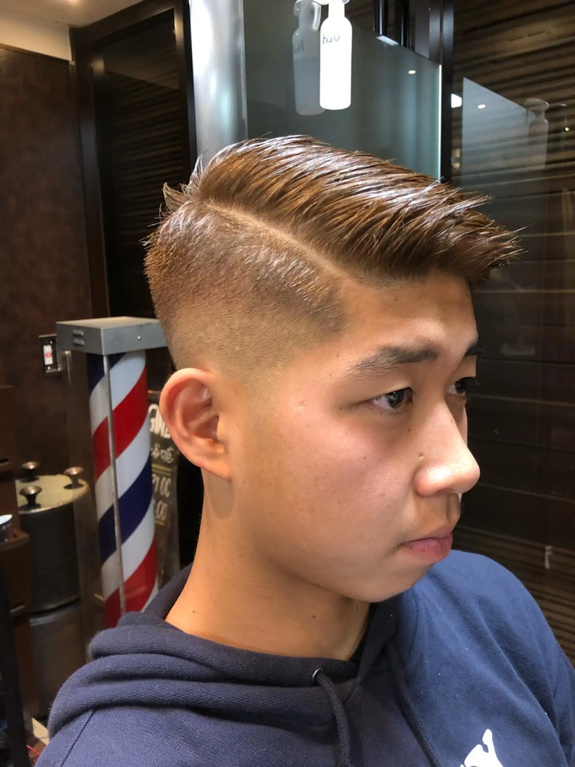 ショート カラー メンズ フェードカット 【店長】福田 健人のヘアスタイル