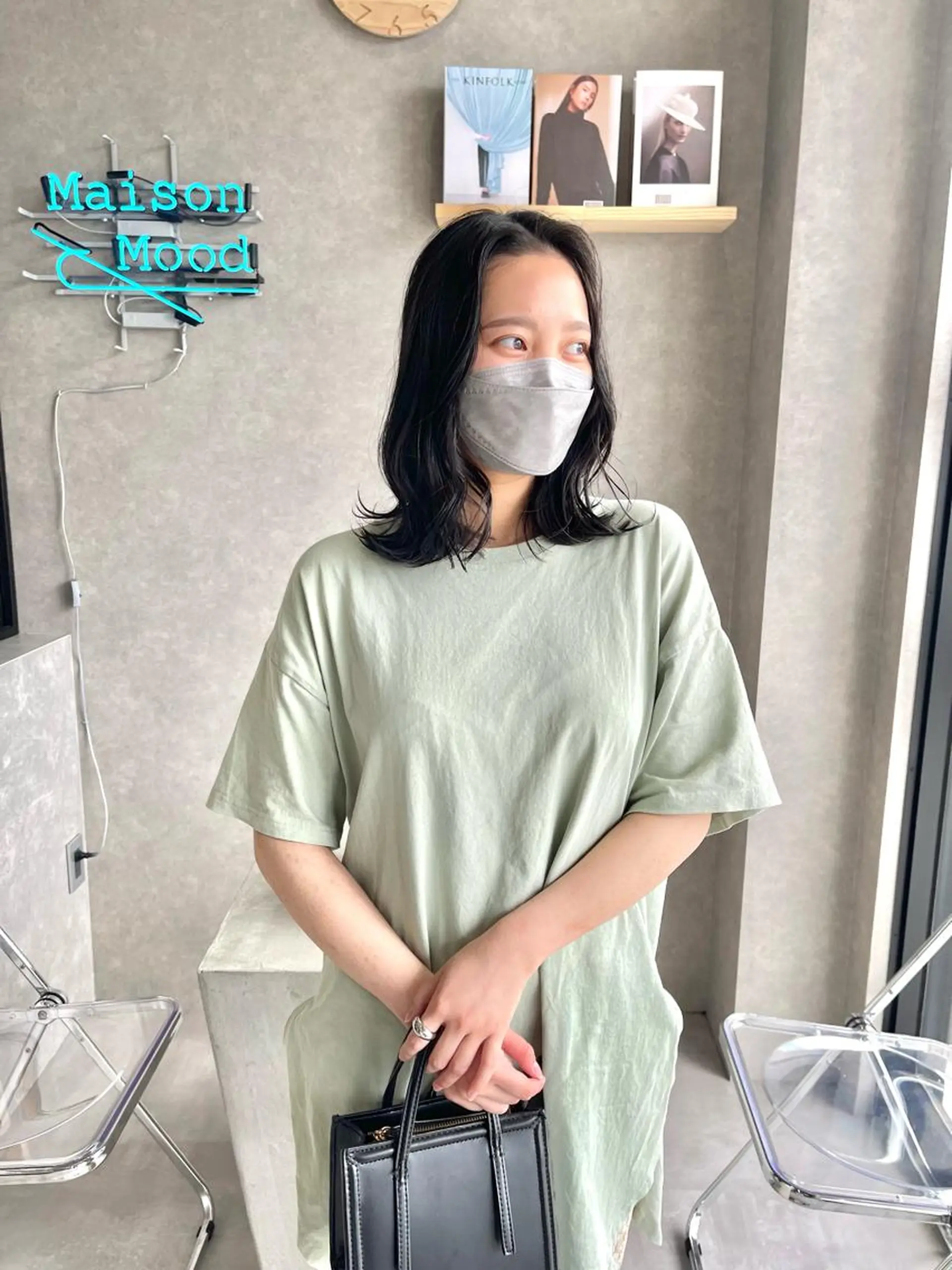 ミディアム カラー mood tatemachiのヘアスタイル