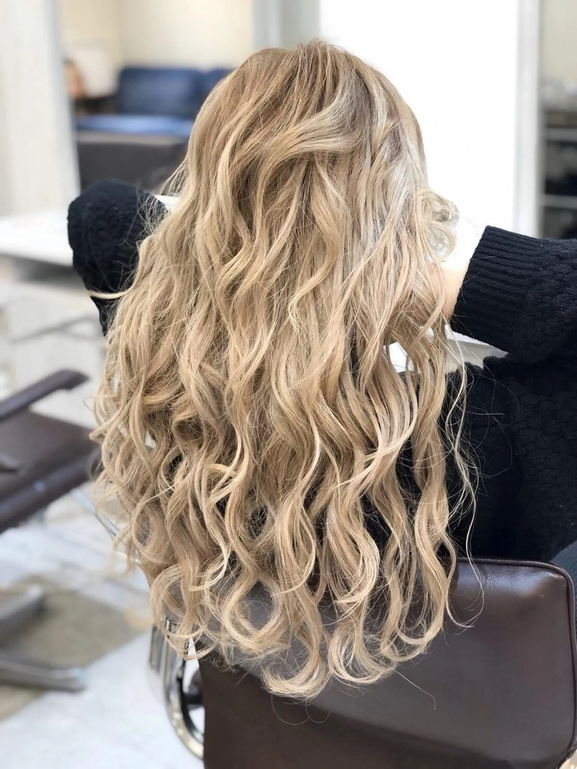 セミロング カラー ヘアアレンジ Device ディバイスのヘアスタイル