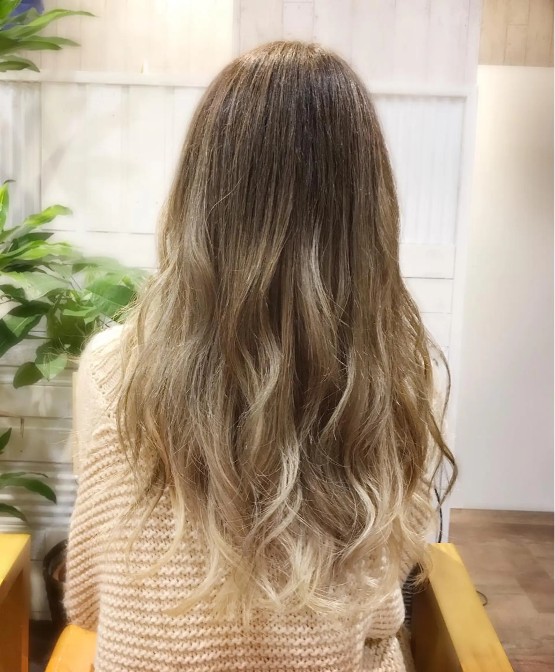 ロング ヘアカラー トリートメント newi赤羽 ✂️KEN✂️のヘアスタイル