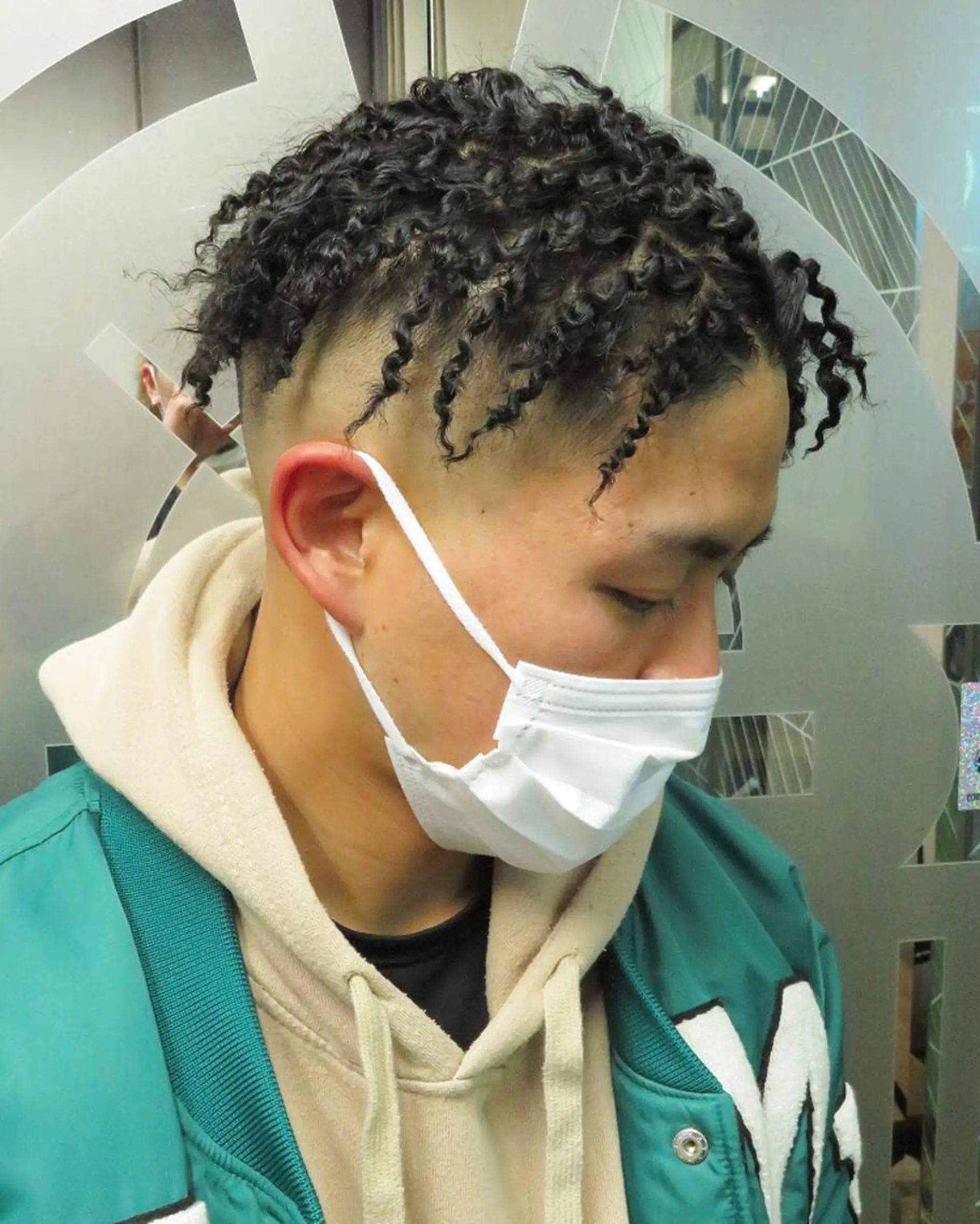 パーマ メンズ Le'a所属・渋谷/フェード/ 國分 翔のヘアスタイル