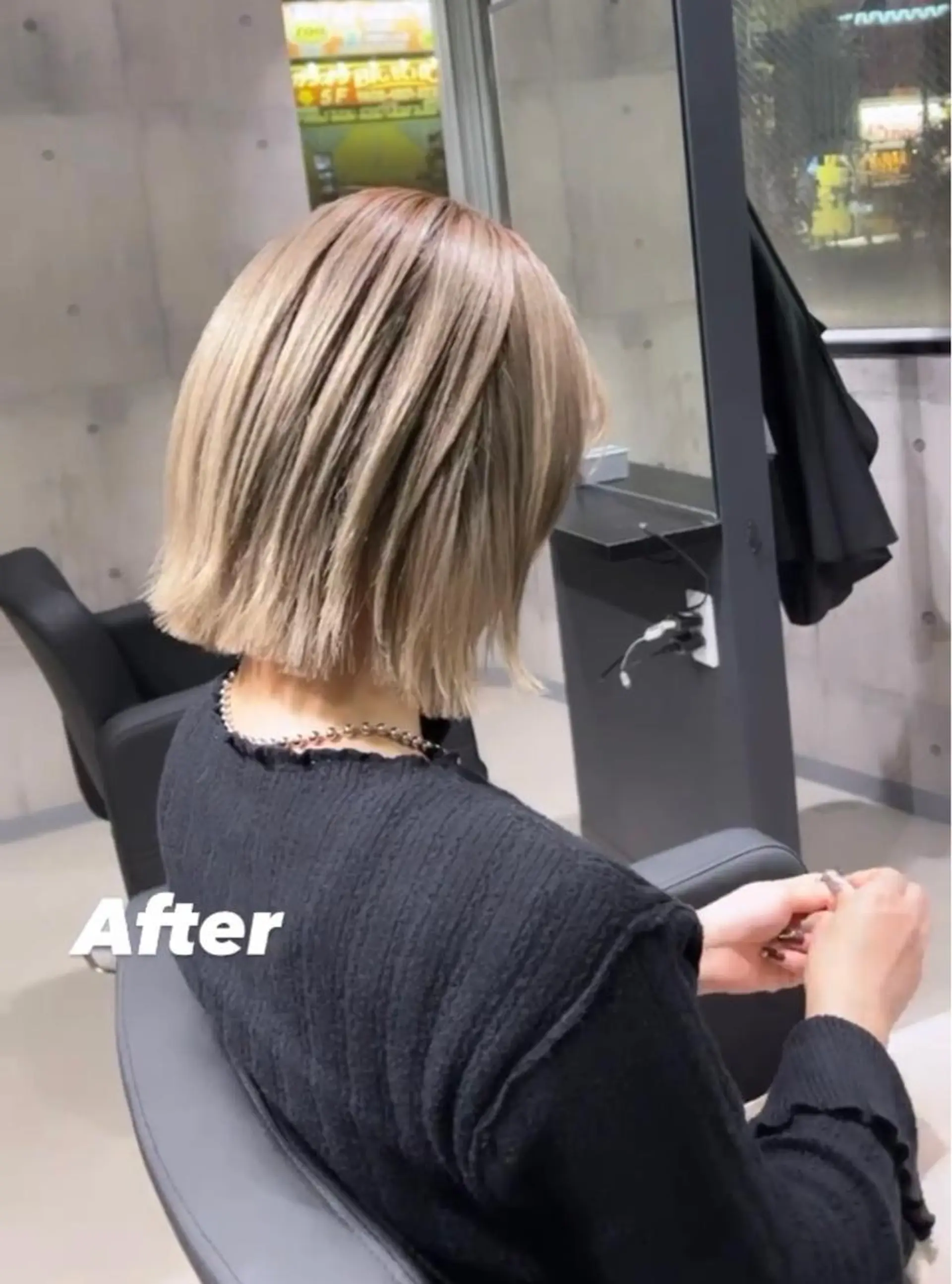 ミディアム カラー ヘアアレンジ ベージュカラー ミルクティーベージュ _WHITE京橋店所属・髪質改善_WHITE RYUSUKEのヘアスタイル