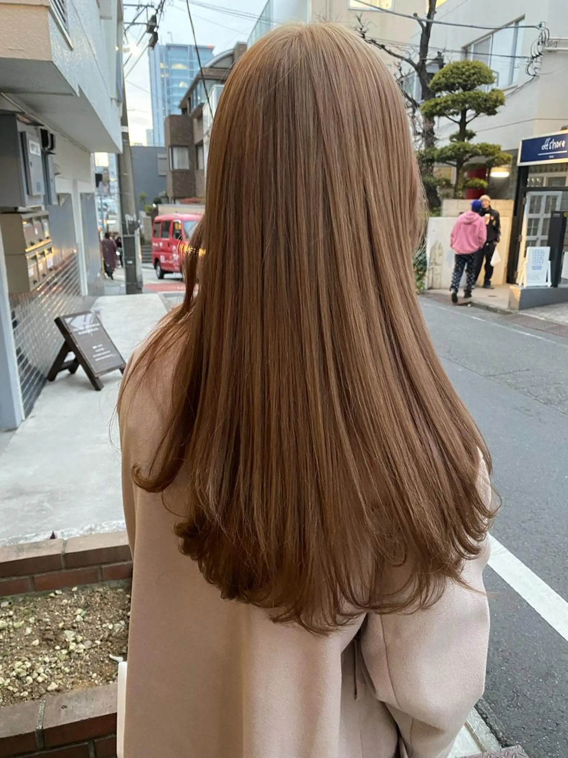 ロング カラー ブリーチ お任せヘア☘️☘️ 及川渚のヘアスタイル