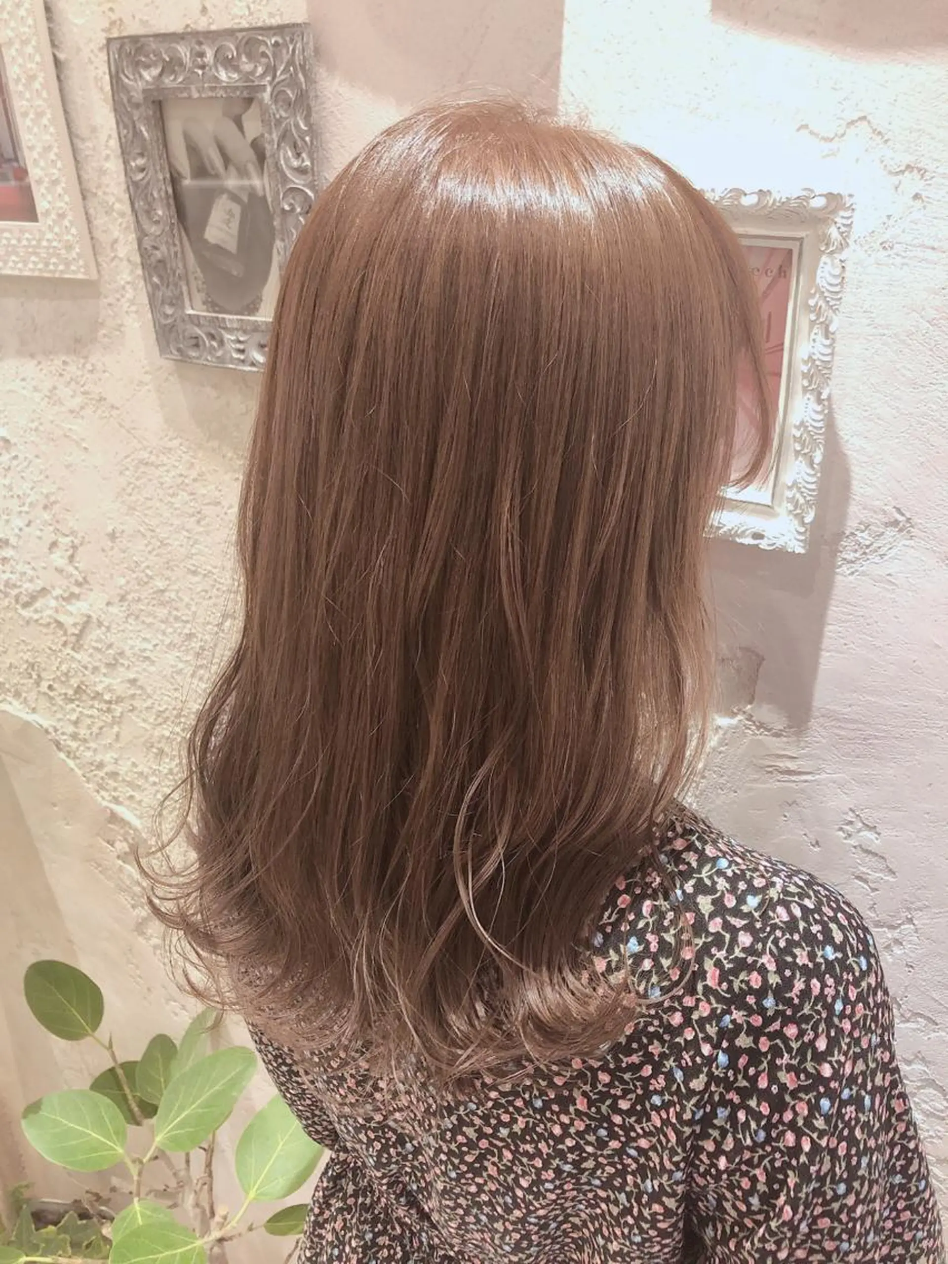 ミディアム カット ヘアカラー トリートメント 代表山口ひな 髪質改善のプロのヘアスタイル