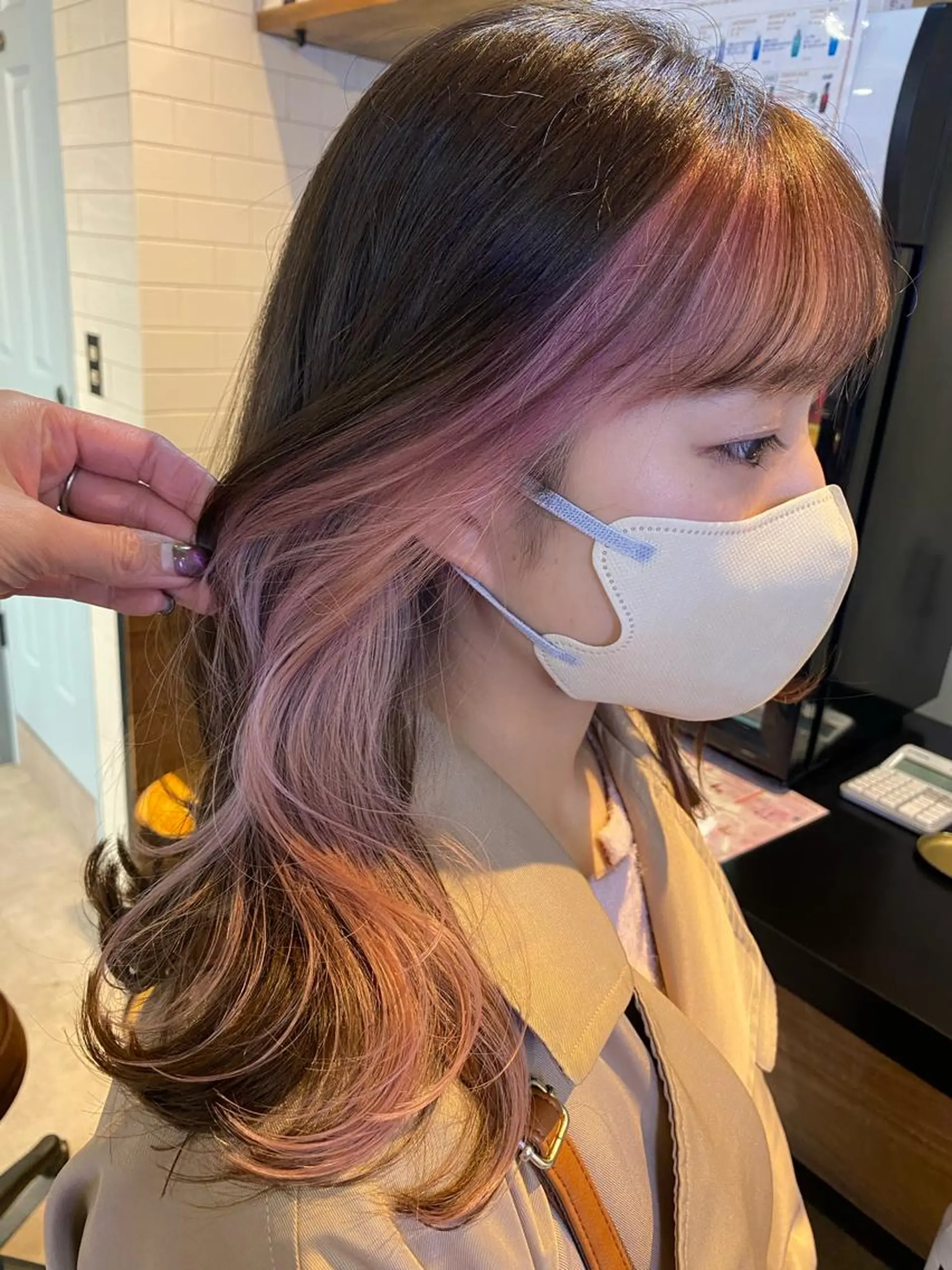 ミディアム カラー ベージュカラー ブリーチ ピンクカラー ピンクベージュ ヘアカラー トリートメント scene.池袋所属・scene. haraのヘアスタイル