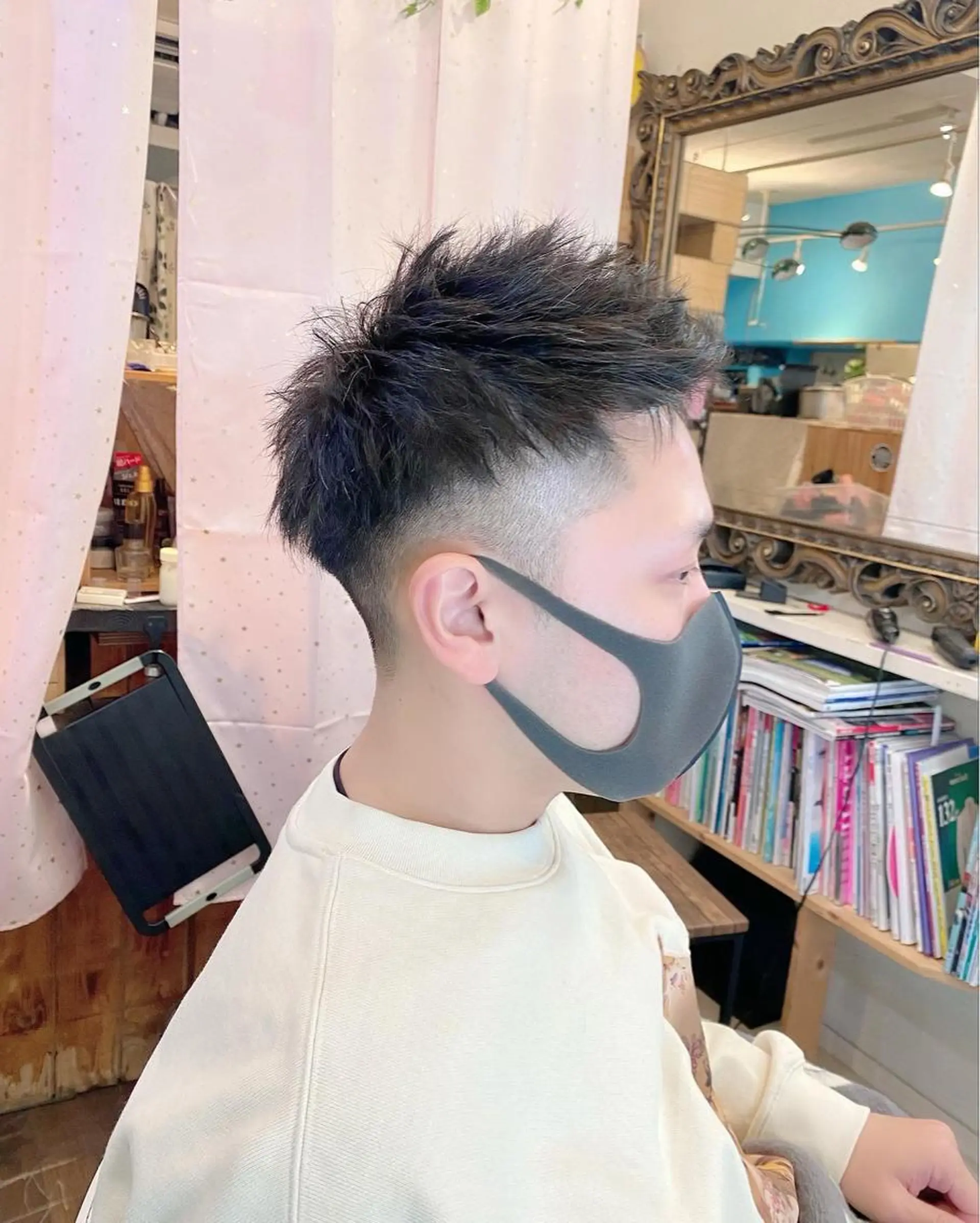 ショート ブルーヘブン TAKESHIのヘアスタイル