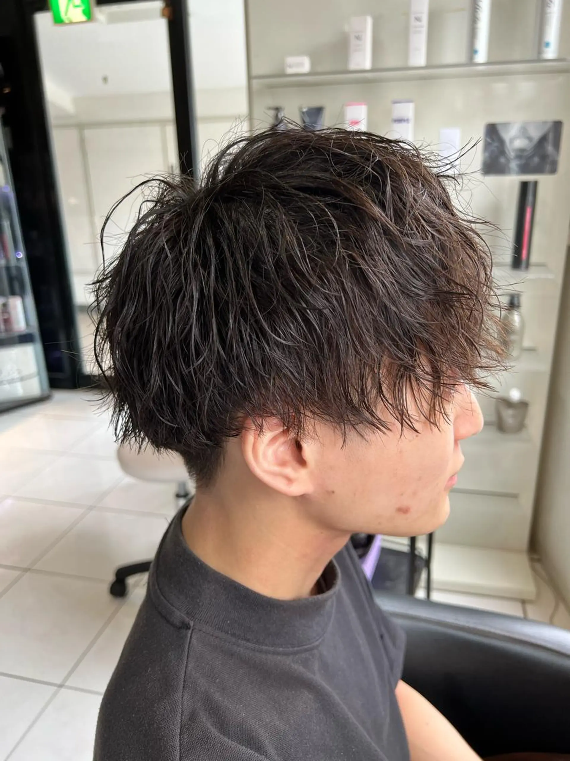 パーマ メンズ センターパート フェードカット カルマパーマ マッシュ メンズパーマ パーマ特化美容師 茂木広幸のヘアスタイル