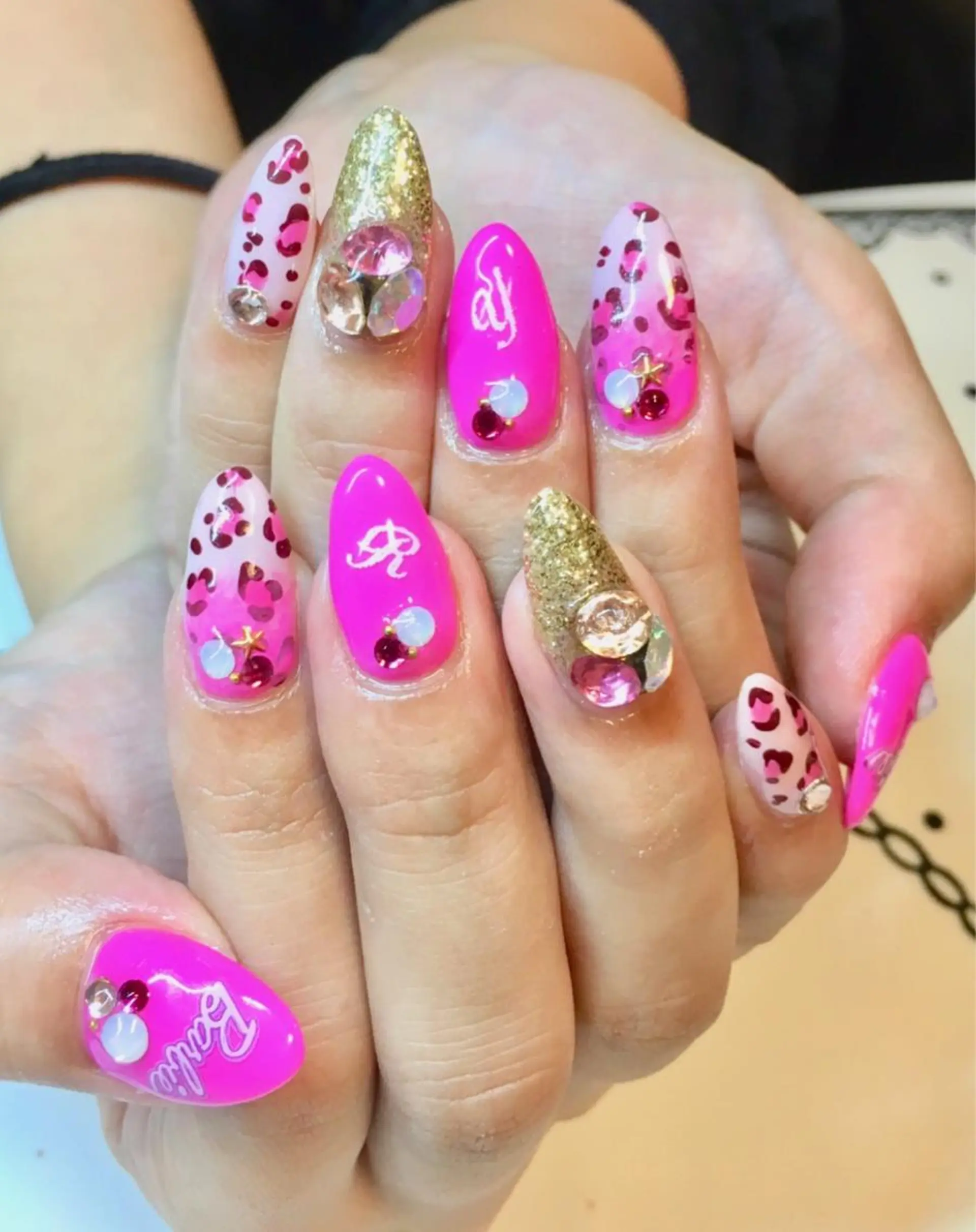 ネイル ハンドネイル nailsalon sugarr所属・nailist cocoのネイルデザイン