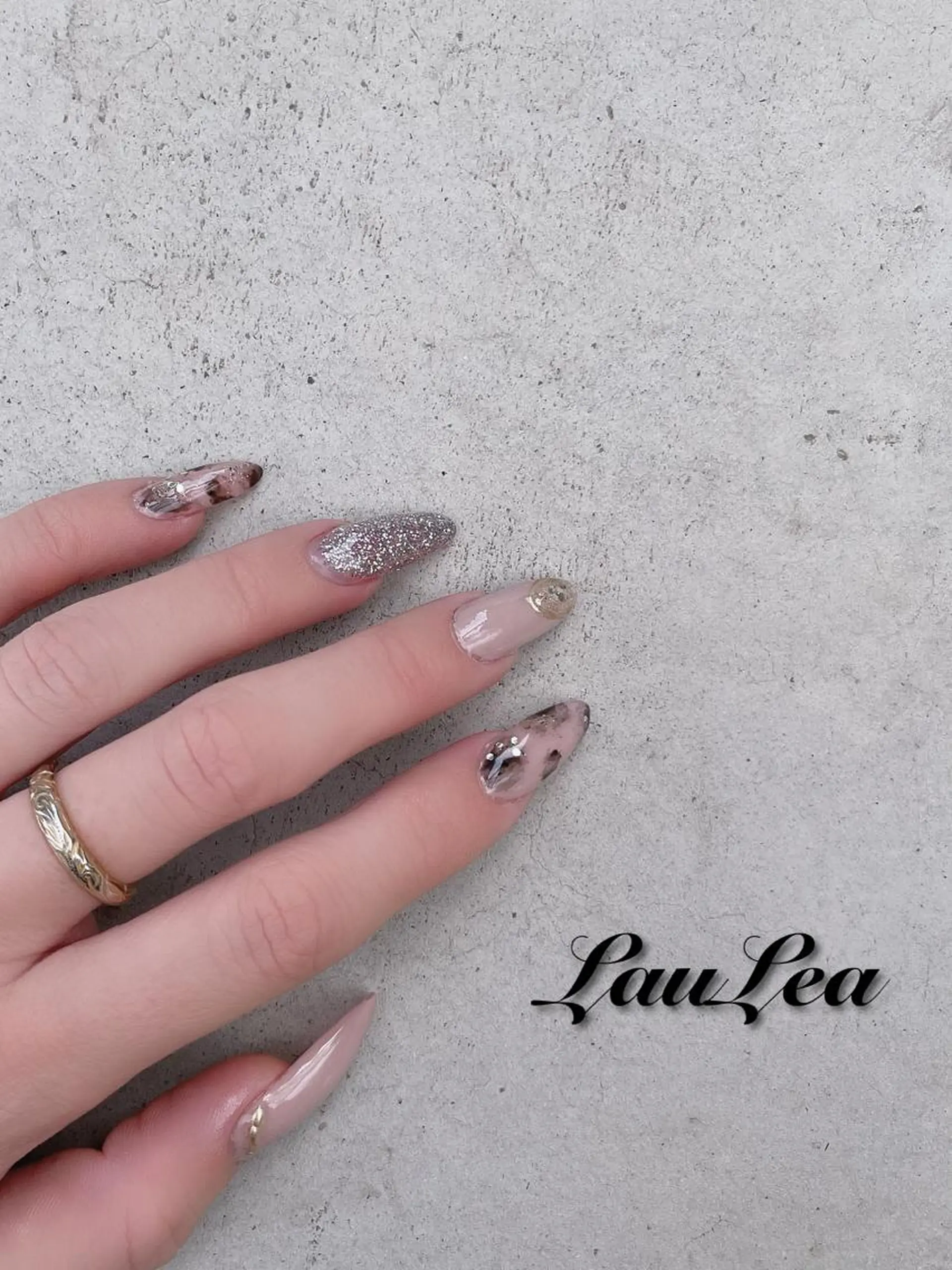 ネイル アートネイル LauLea eyelash&nail salon所属・LauLea nailのネイルデザイン