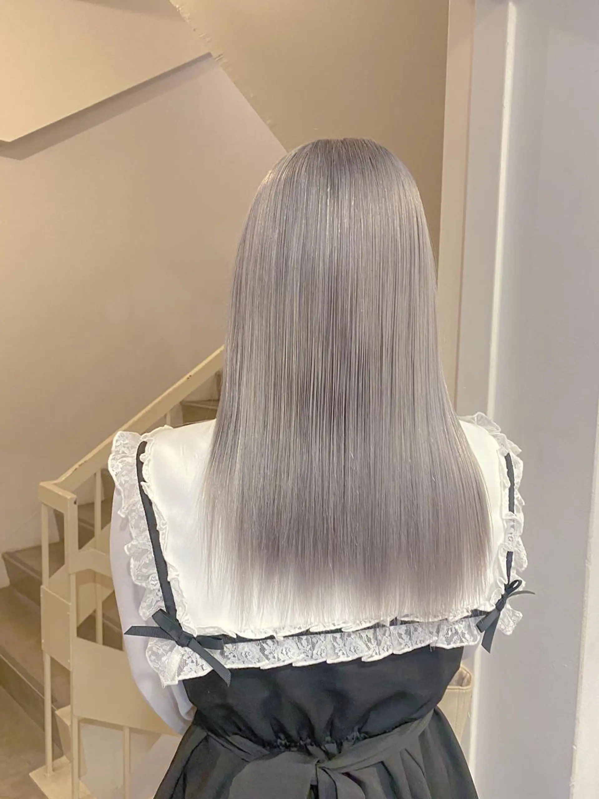 ロング カラー ハイトーンカラー ⭐️NAZUNAのヘアスタイル