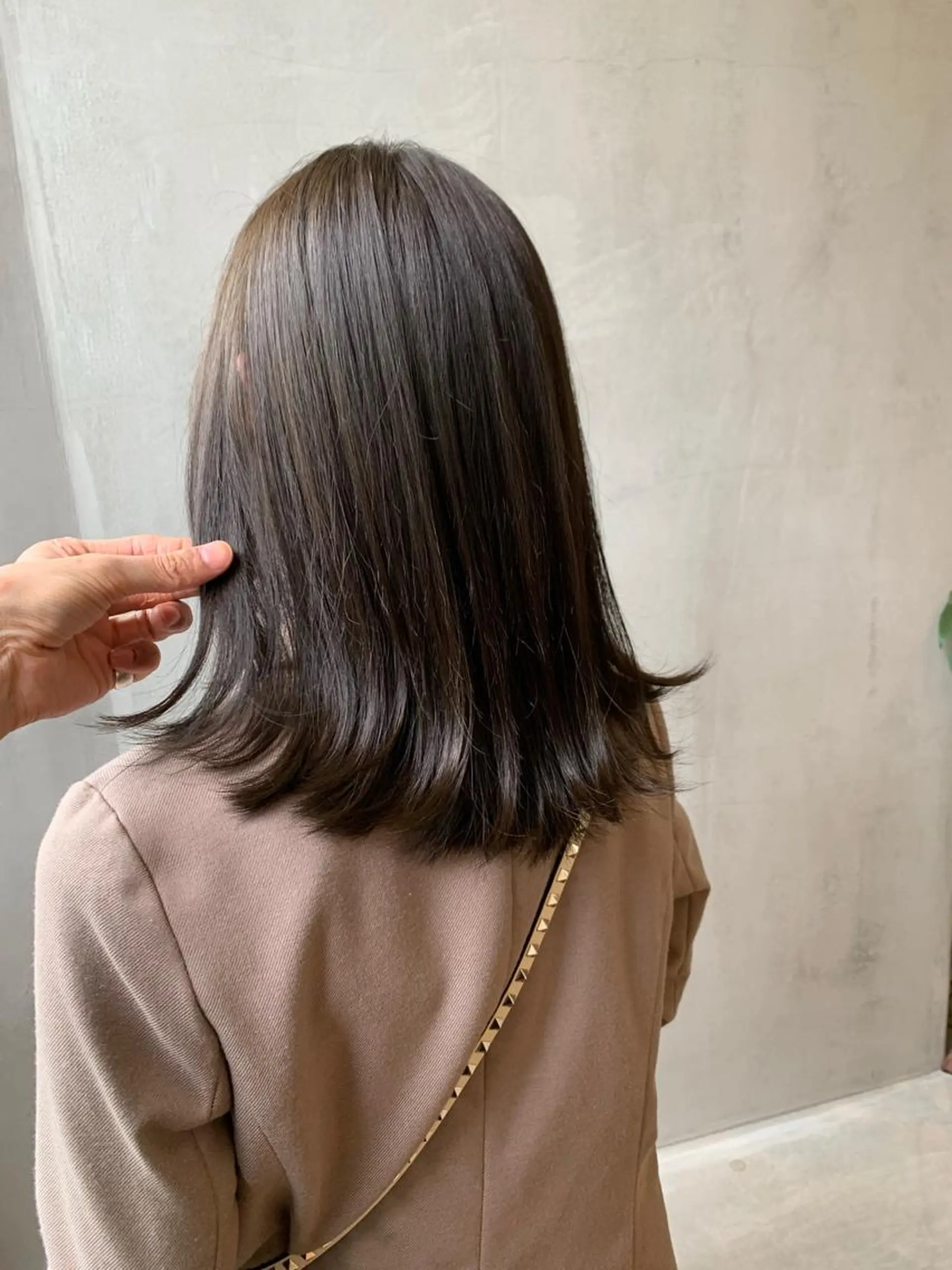 セミロング カラー Bree"ze所属・大河原 修太のヘアスタイル