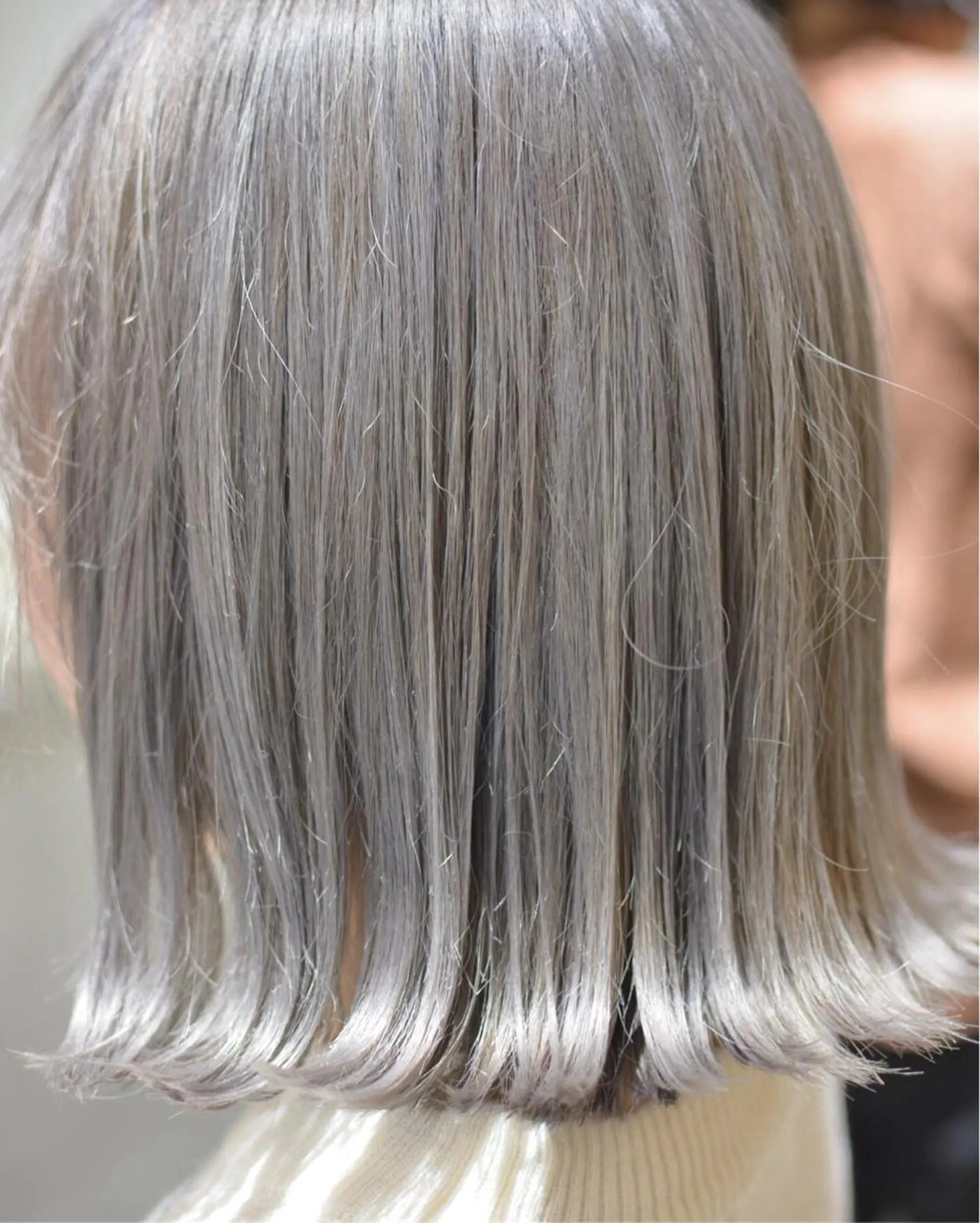 ミディアム パープルカラー ヘアカラー トリートメント 木村 創造🌟 デザインカラーお任せのヘアスタイル