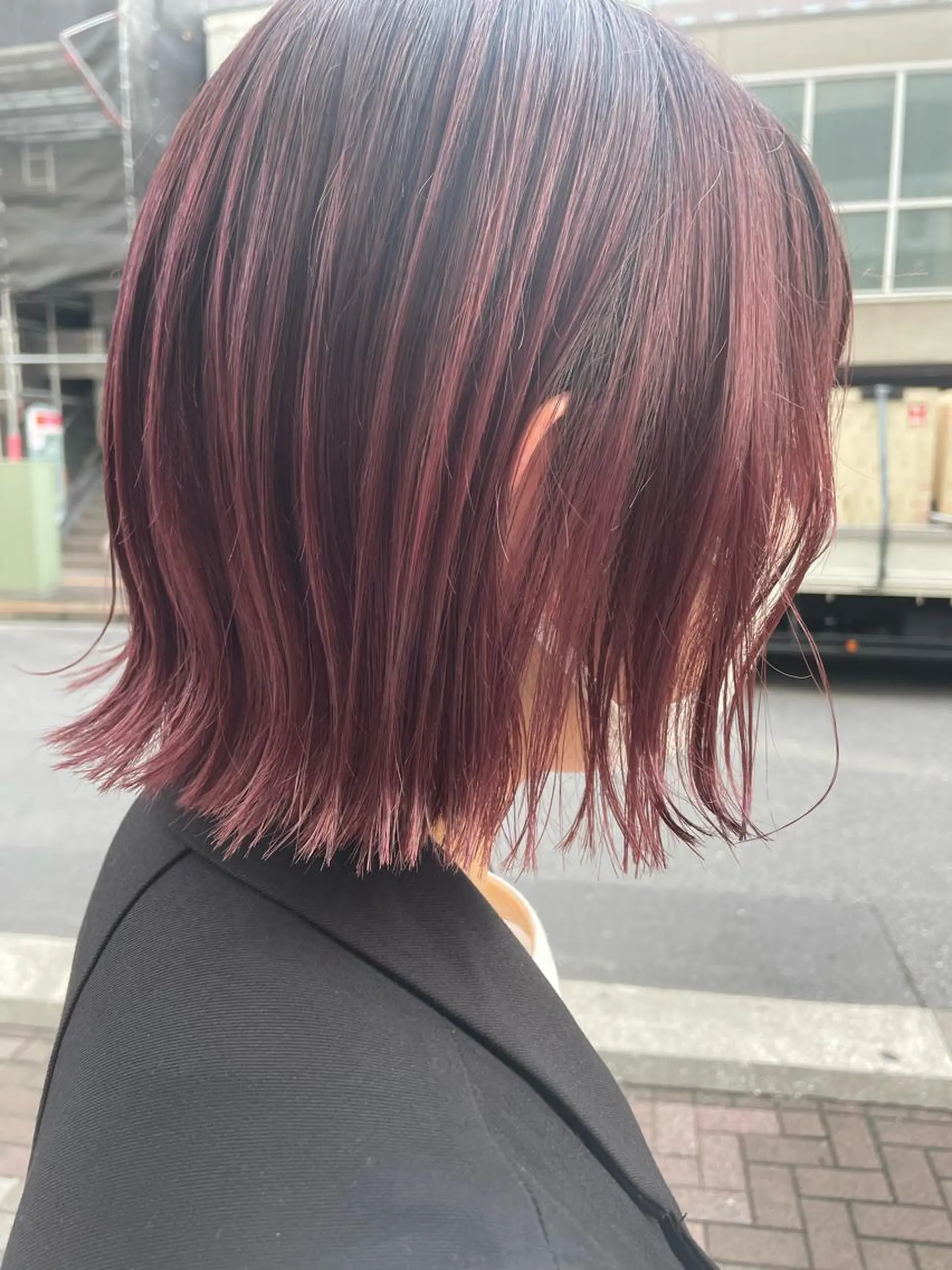 ミディアム カラー カシス ヘアカラー 韓国ヘア🦋 MIYUのヘアスタイル