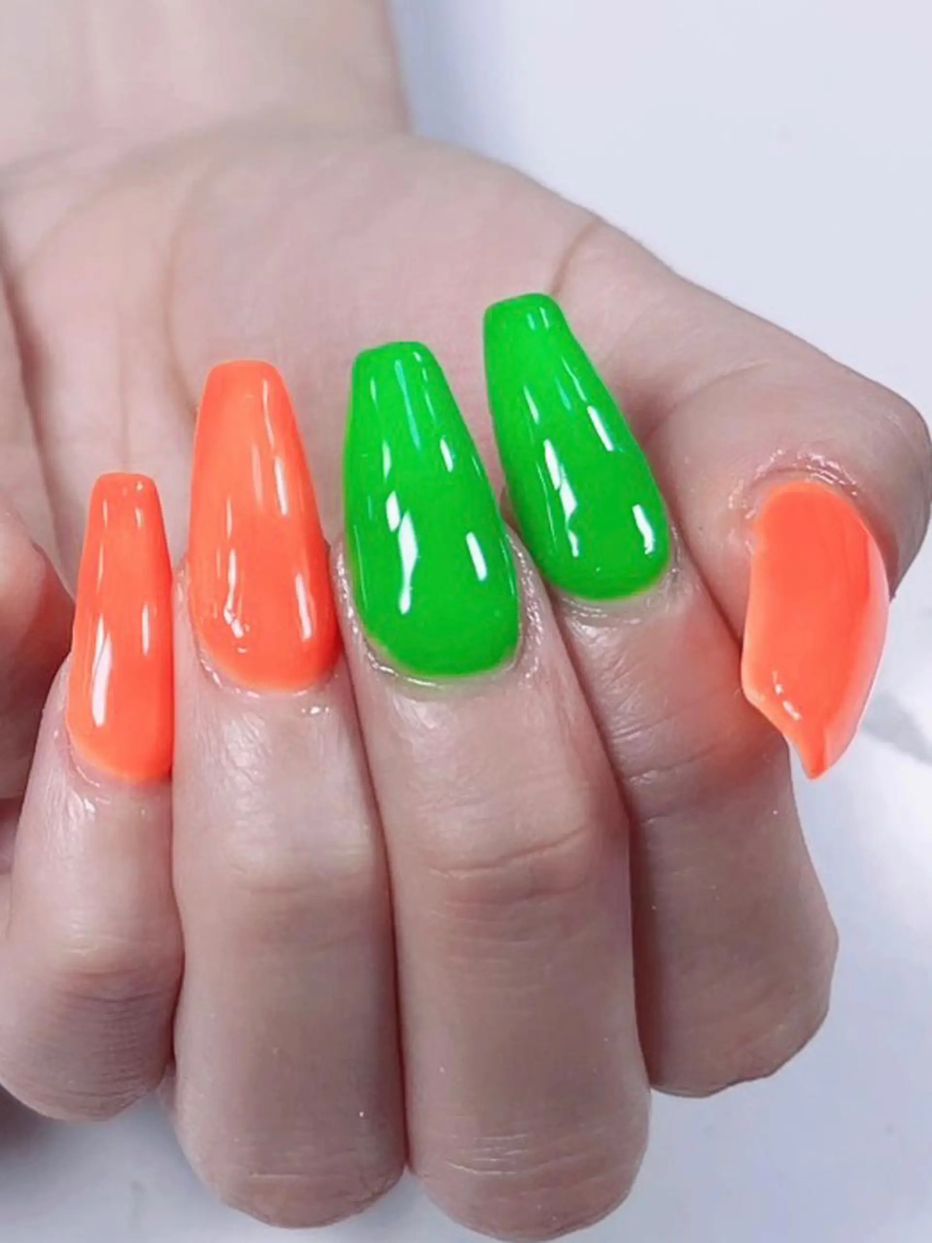 ネイル ネイルサロン ロア旧ジョリーのネイルデザイン