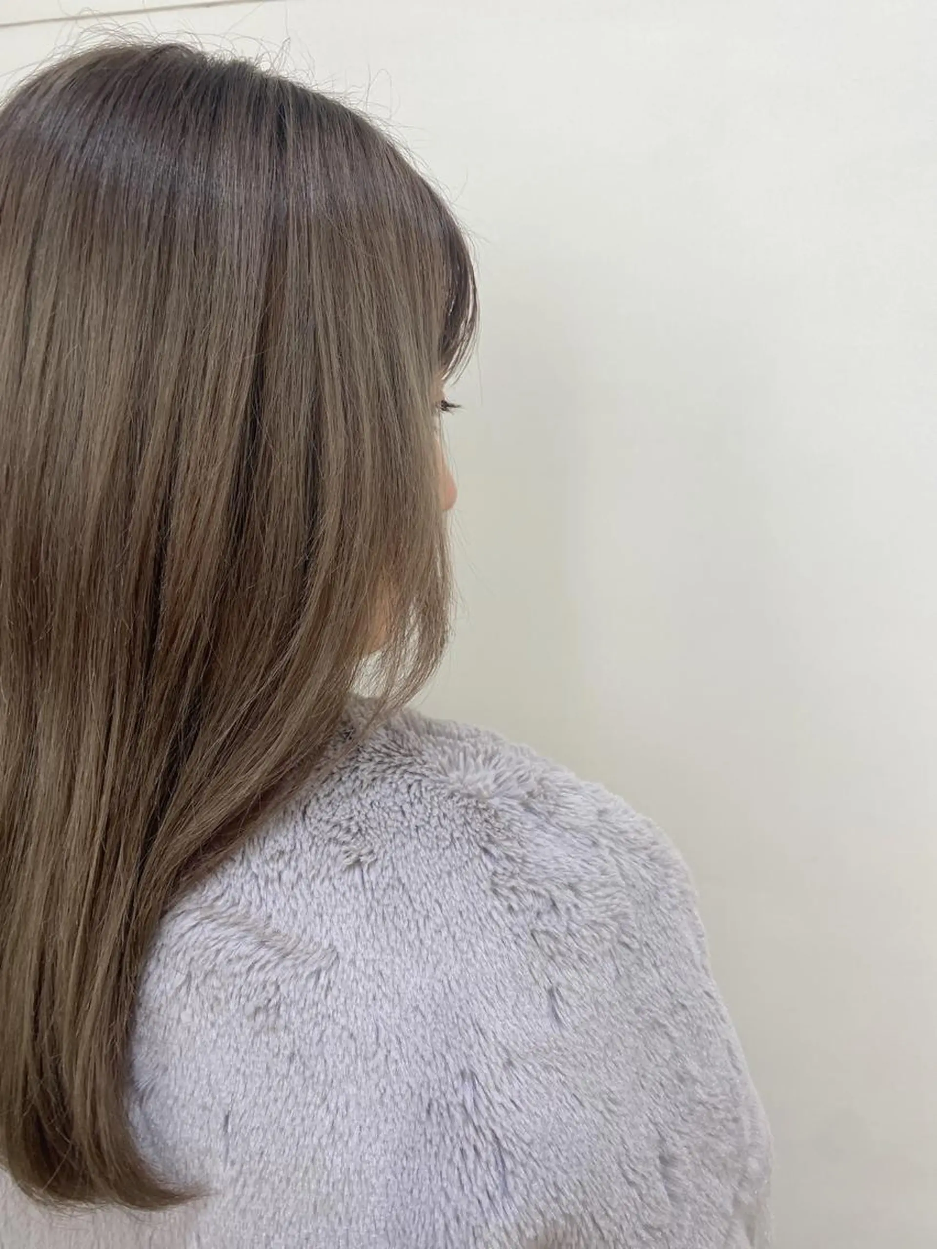 カラー ブリーチ 透明感カラー ダブルカラー 【ROA】 MISUZU✨のヘアスタイル