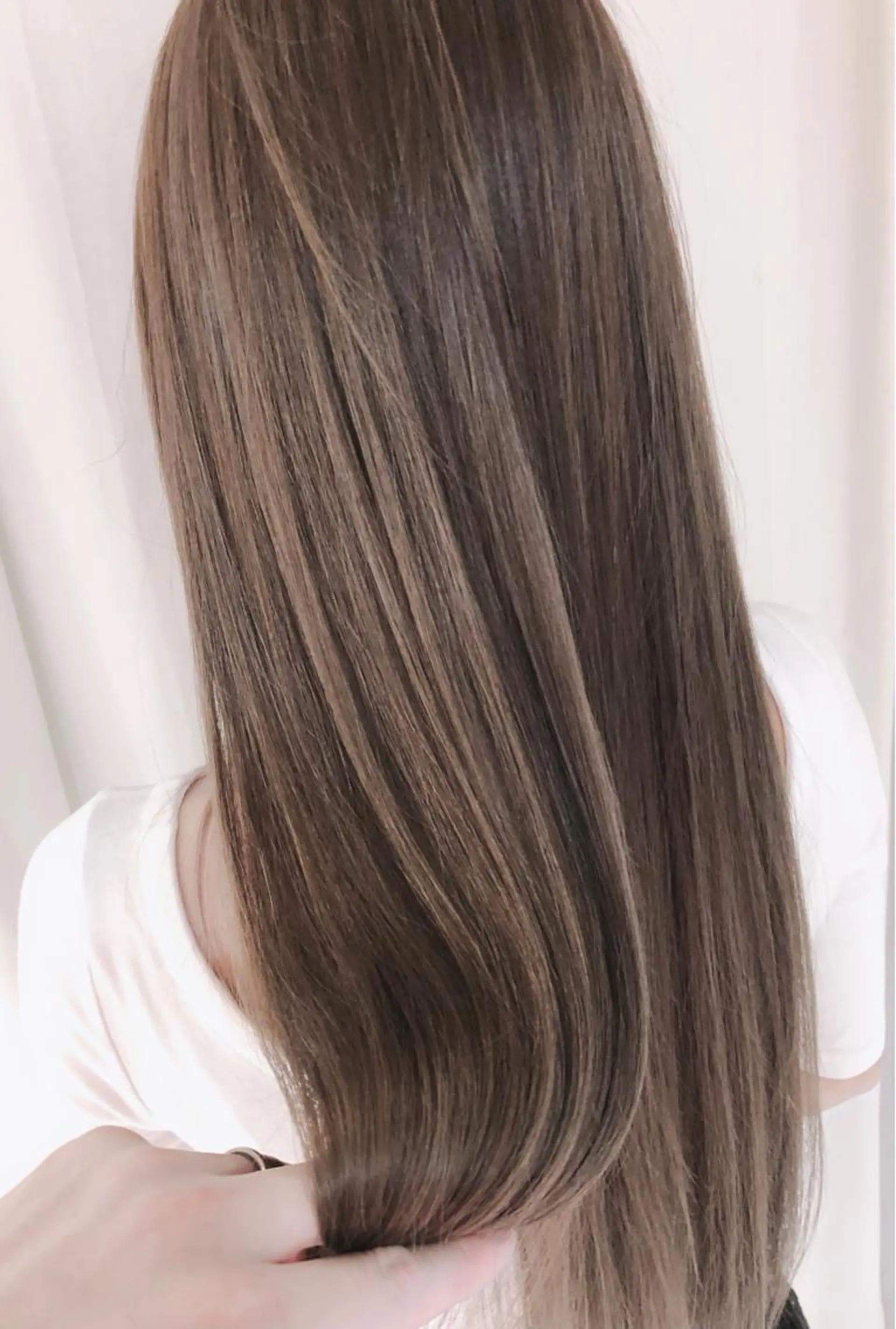 ロング カラー パーマ ヘアアレンジ アッシュ バレイヤージュ ブリーチ ケアブリーチ 透明感カラー ヘアカラー トリートメント 竹内ケンゴ🇰🇷 EIGHT藤沢のヘアスタイル