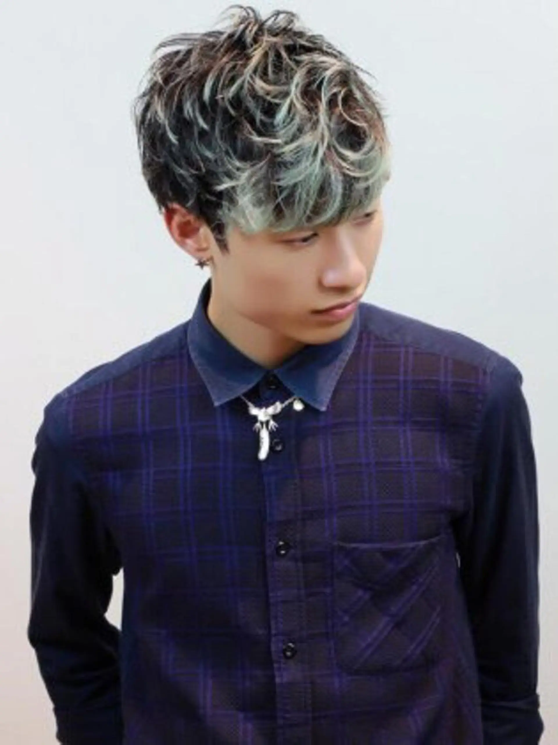 メンズ カット ヘアカラー EARTH検見川浜 鈴木学のヘアスタイル