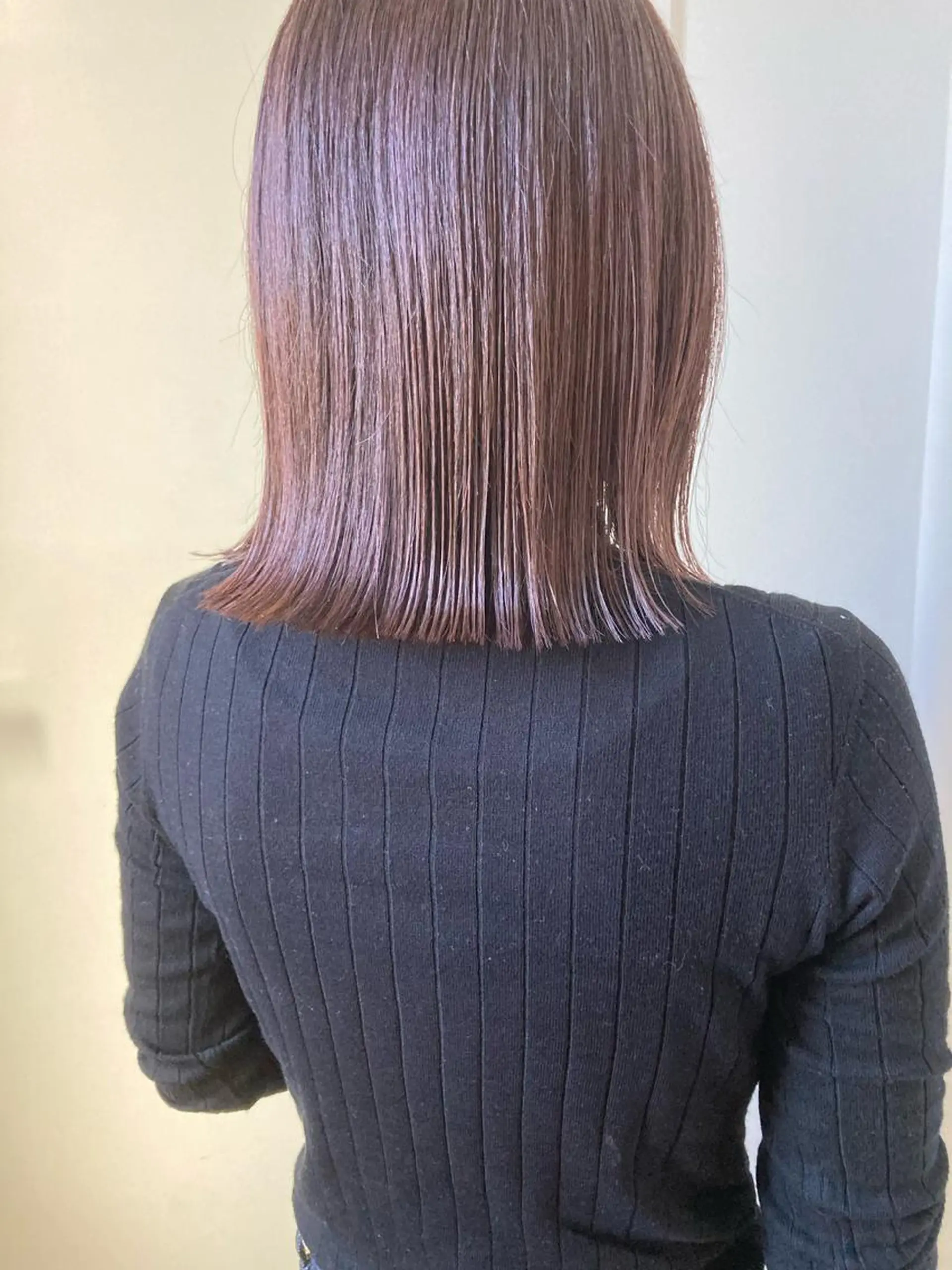 ミディアム カラー ブリーチ ラベンダーカラー 小木曽智美 /ボブ/ショートのヘアスタイル