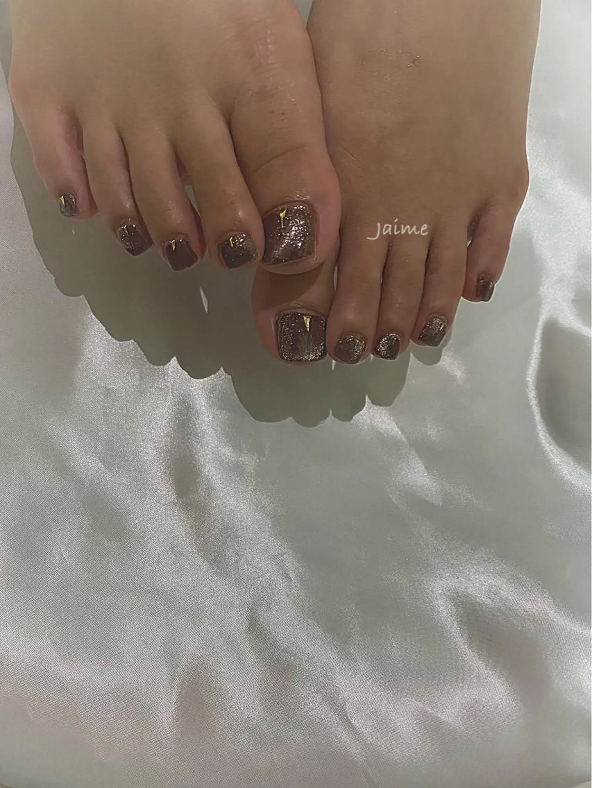ミディアム ネイル フットネイル ジェルネイル マグネットネイル Jaime Yuiのネイルデザイン