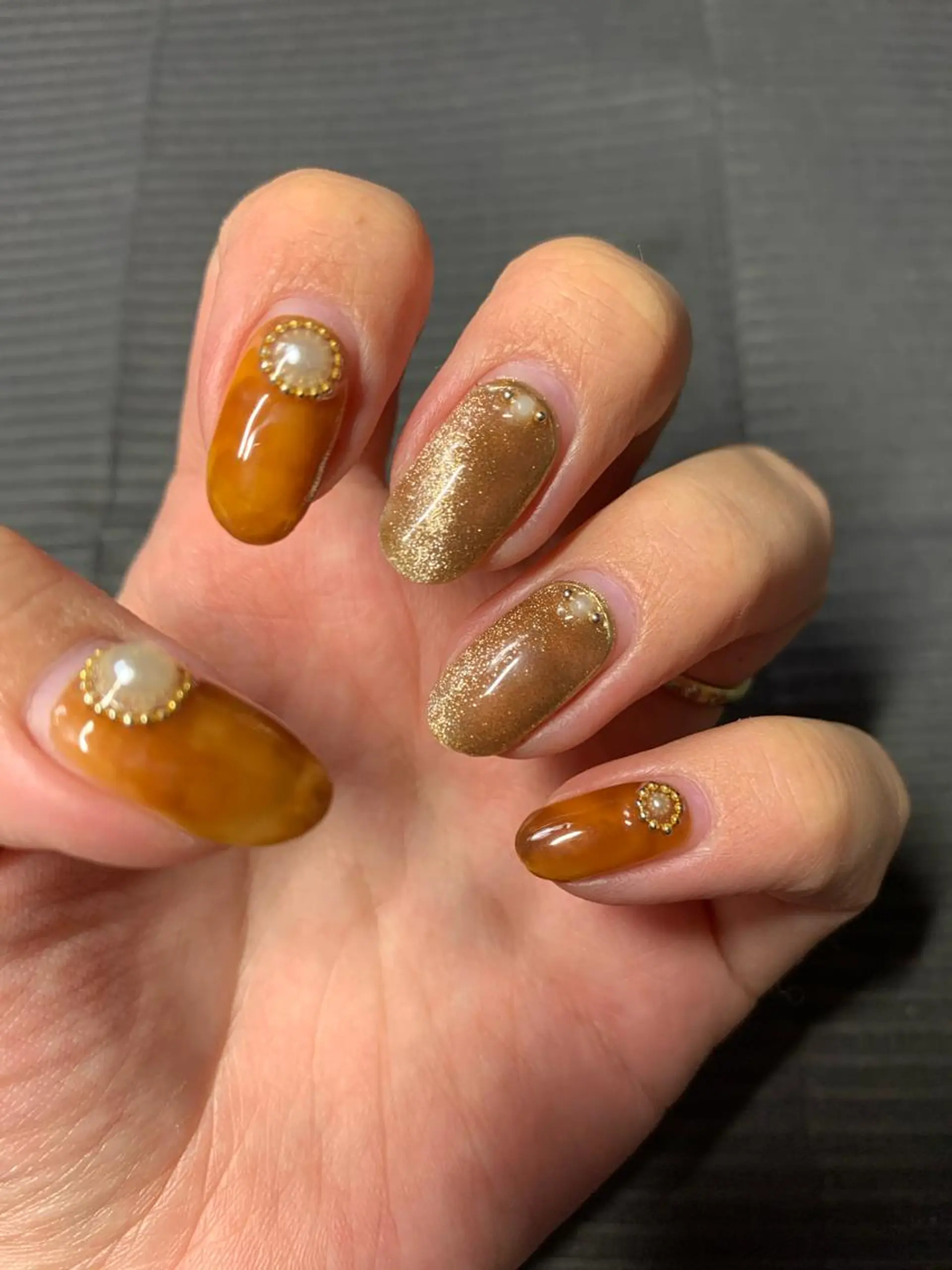 ネイル 大崎 奈々のネイルデザイン