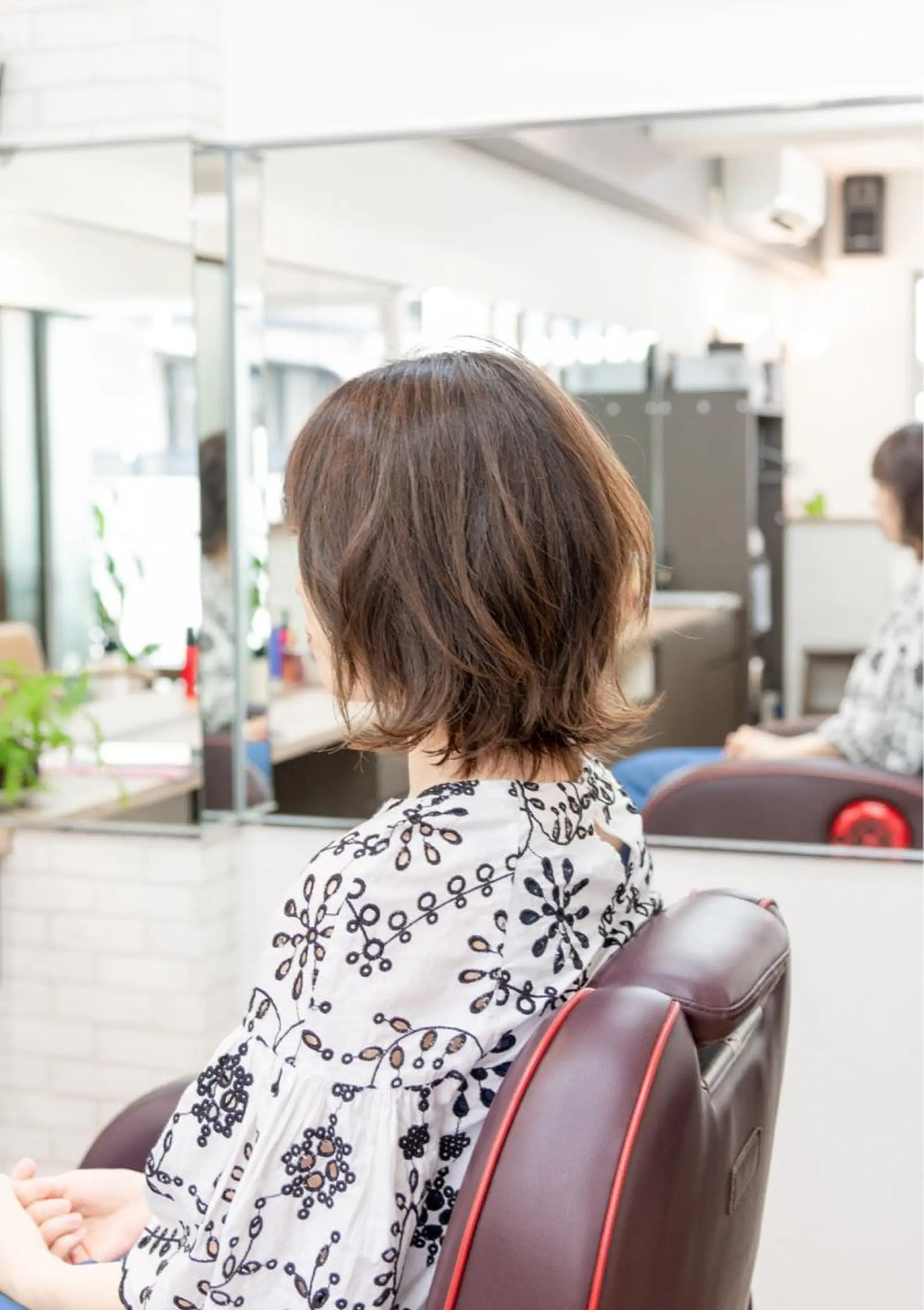 ミディアム カラー ベージュカラー ブラウンカラー ボブ 外ハネヘア カット ヘアカラー トリートメント 【H.GENTIL】 TERUのその他イメージ