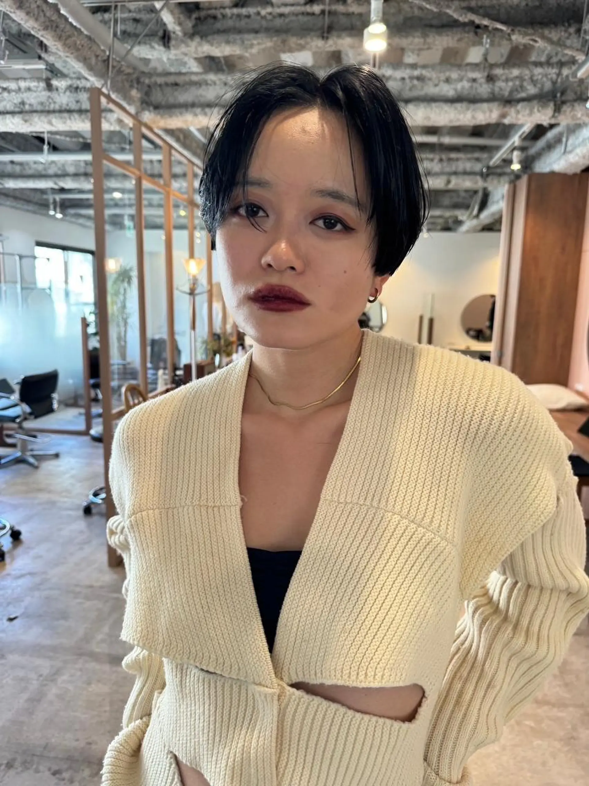 ミディアム カラー パーマ ショートボブ ミディアムパーマ アディクシーカラー ブリーチ ケアブリーチ カット ヘアカラー トリートメント CEINE OURのヘアスタイル