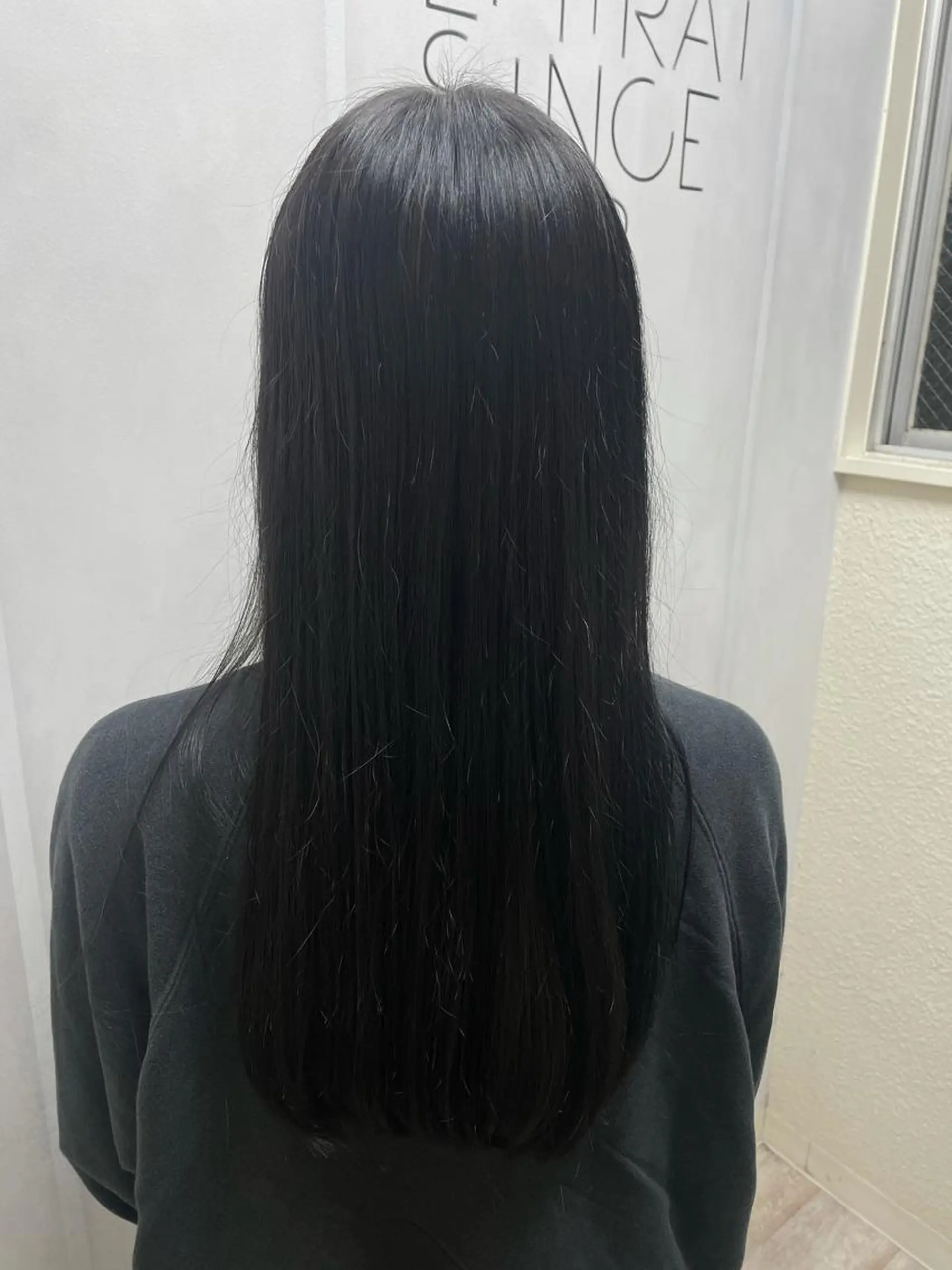 ロング カット 前田リサコ🌹 ✨艶髪職人のヘアスタイル