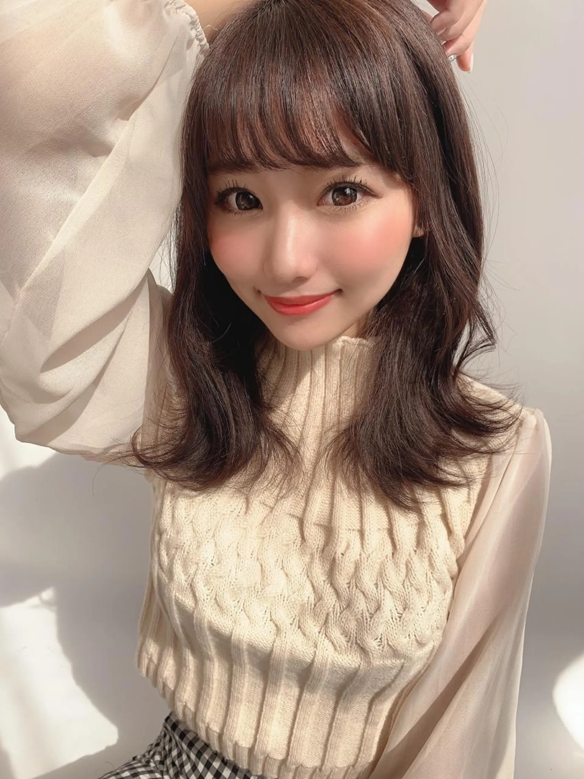 ミディアム カラー パーマ バレイヤージュ ブリーチ ケアブリーチ ダブルカラー ハイライトカラー ヘアカラー トリートメント 新宿✨顔周りカット 韓国ヘア/坂本亜裟海のヘアスタイル