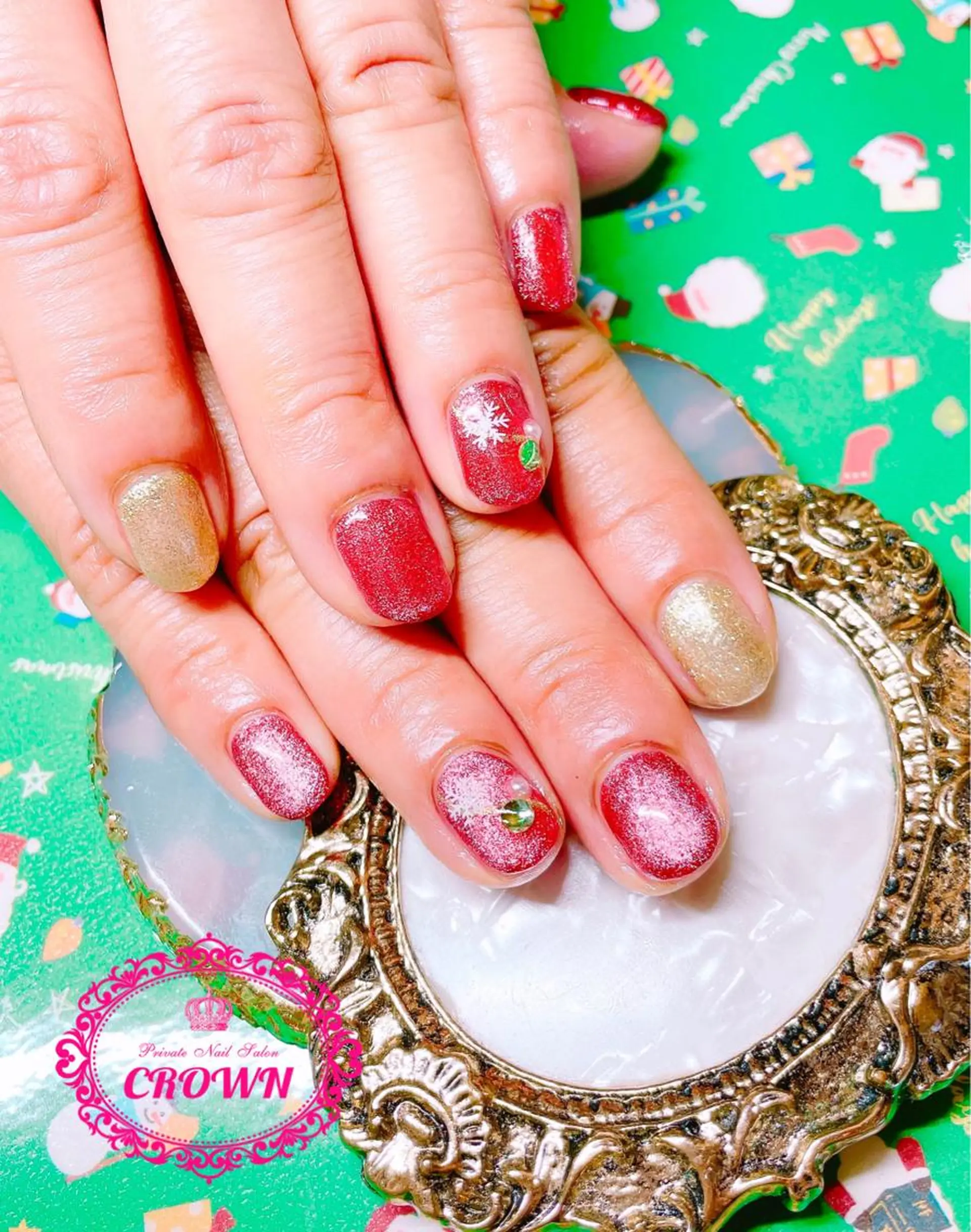 ネイル CROWN プライベートサロンのネイルデザイン