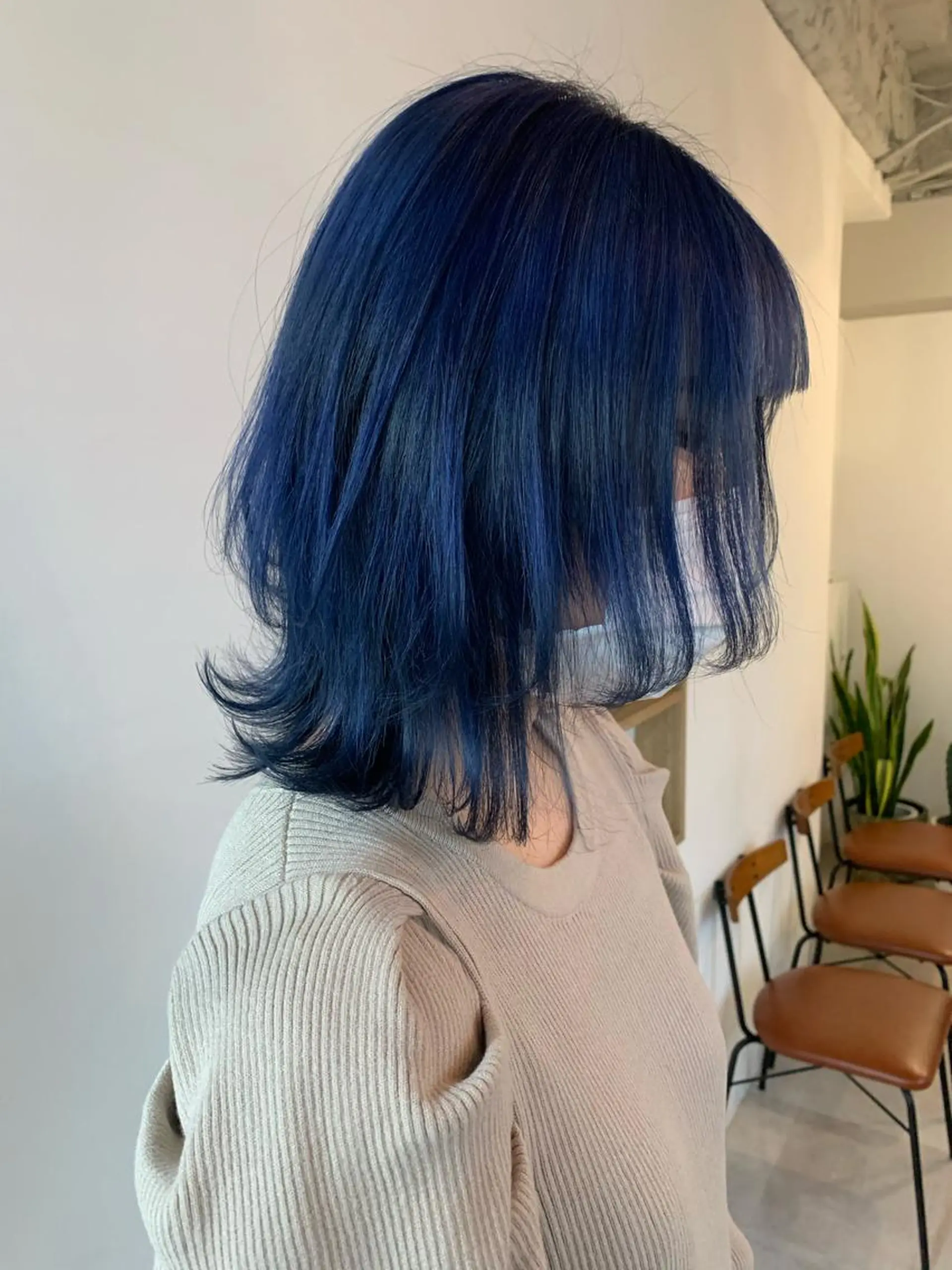 ミディアム カラー ブリーチ ブルーカラー ネイビーカラー カット ヘアカラー トリートメント FRAME+spa&hair roomなんば駅前店所属・🌸MAYU🌸 ハイトーン➕レイヤーのヘアスタイル