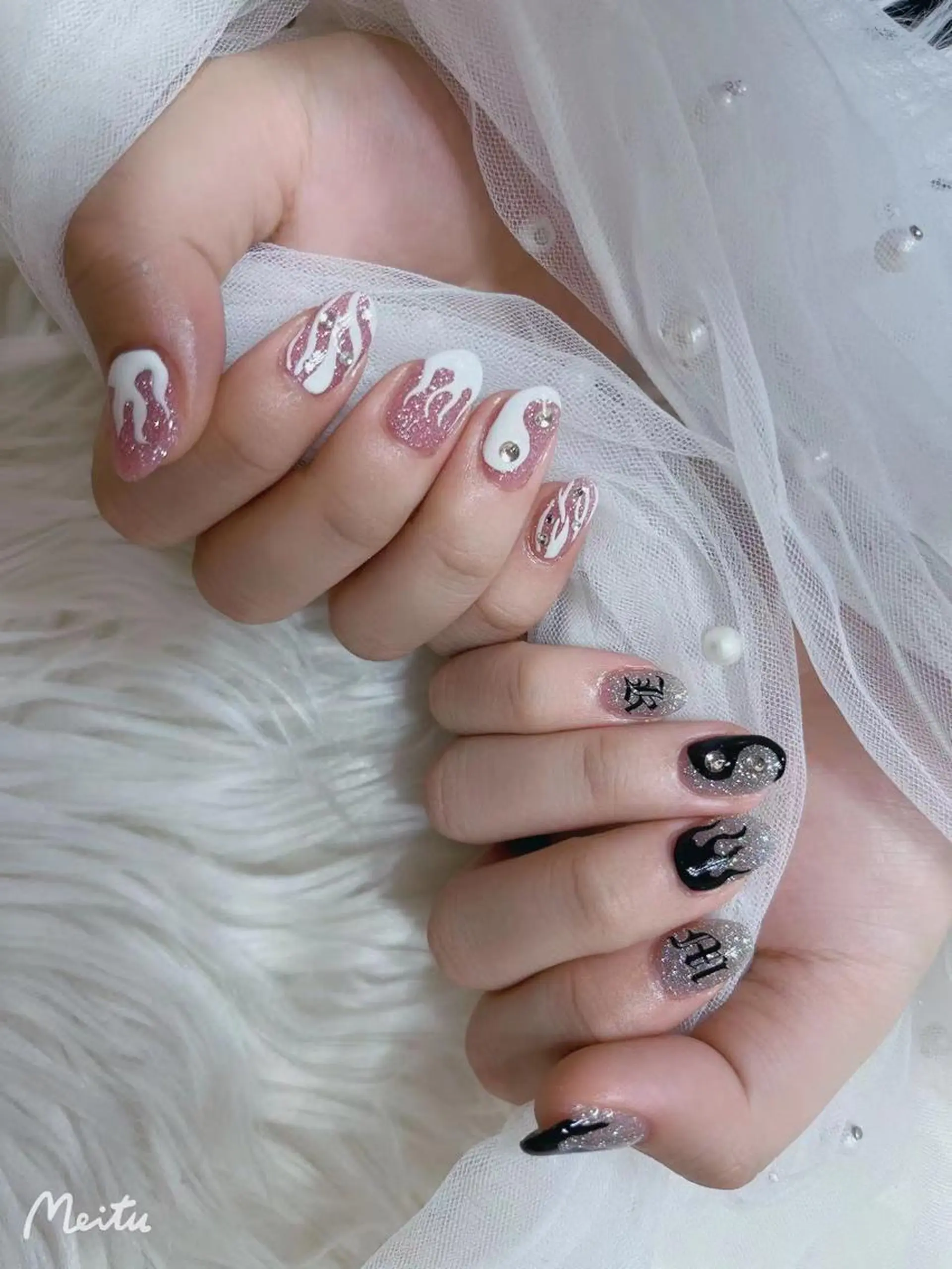 ネイル ハンドネイル COCO ネイルのネイルデザイン