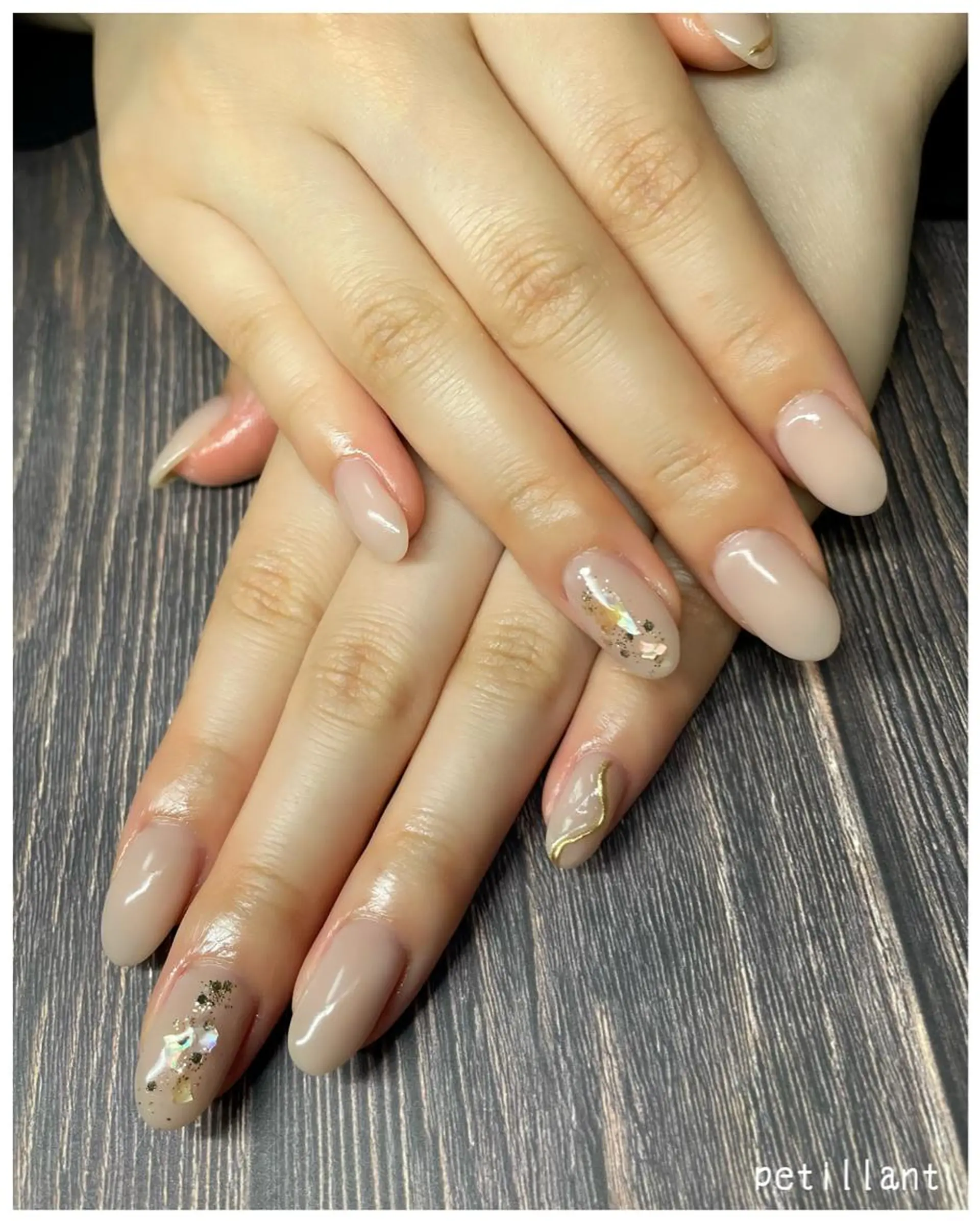 ネイル アートネイル オフィスネイル シンプルネイル petillant所属・nail salon petillantのネイルデザイン