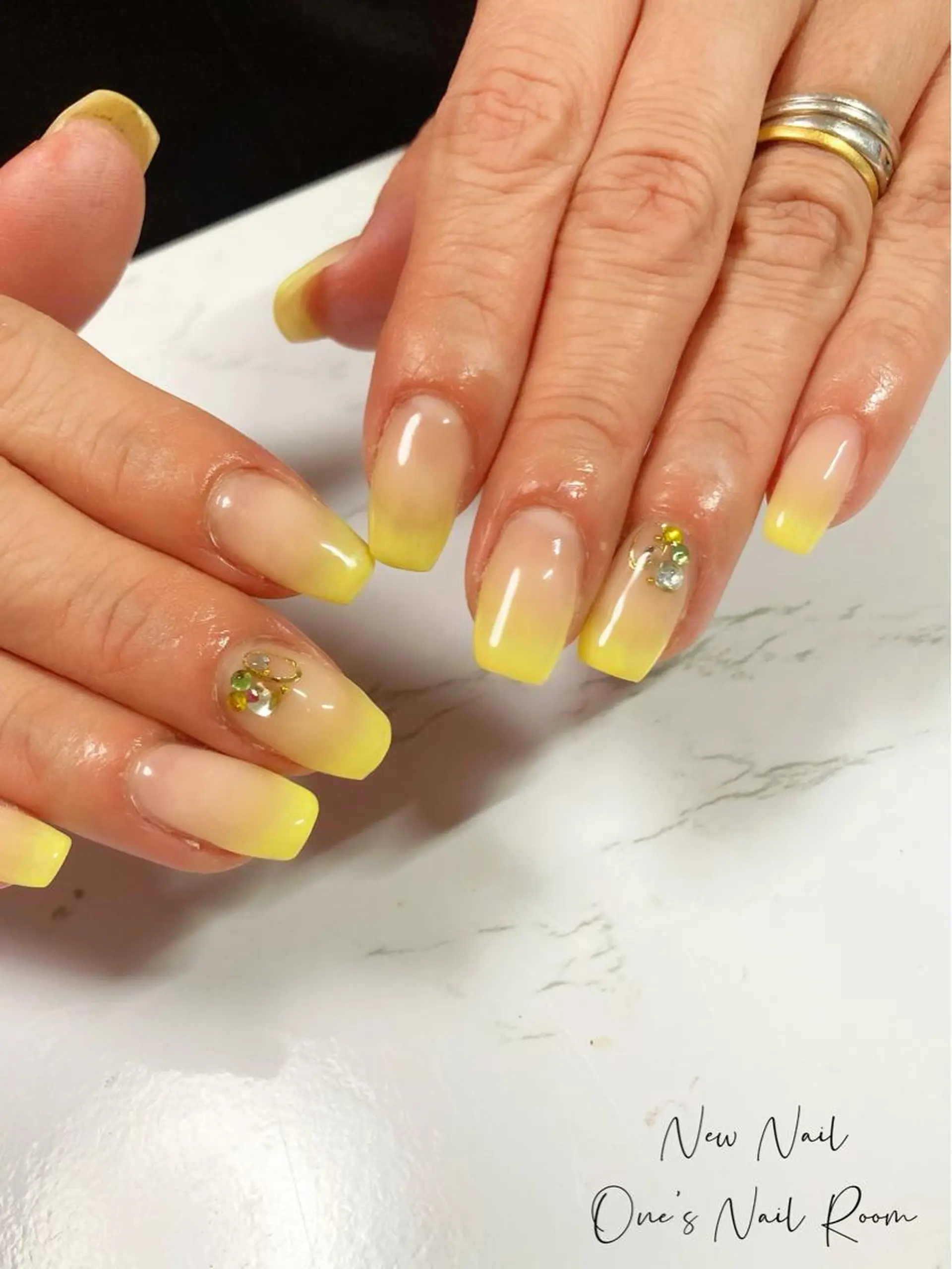 ネイル ハンドネイル One's Nail Roomのネイルデザイン