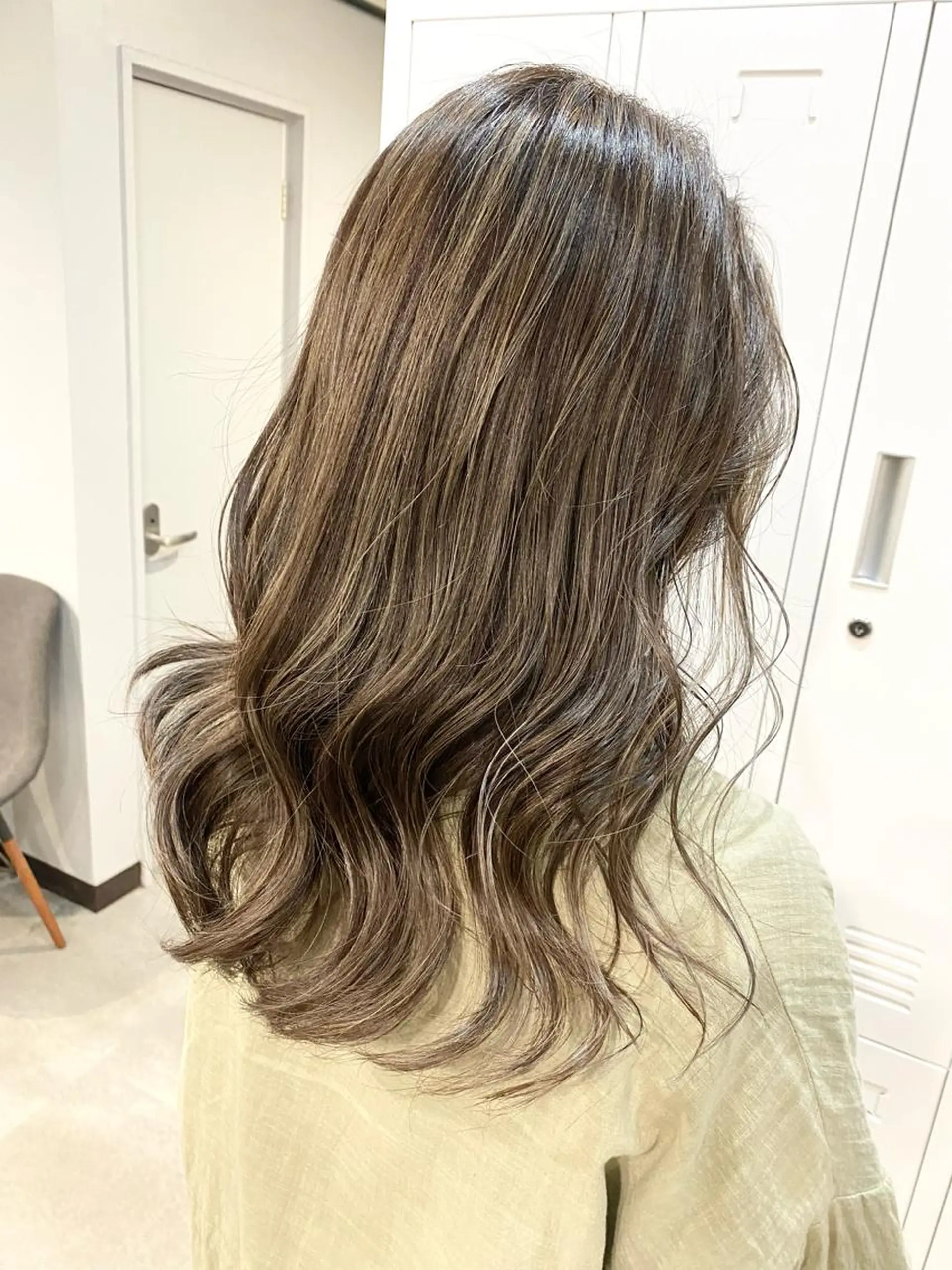 セミロング ハイライト ヘアカラー トリートメント Bear(ベア)所属・KYOKO 【Bear】のヘアスタイル