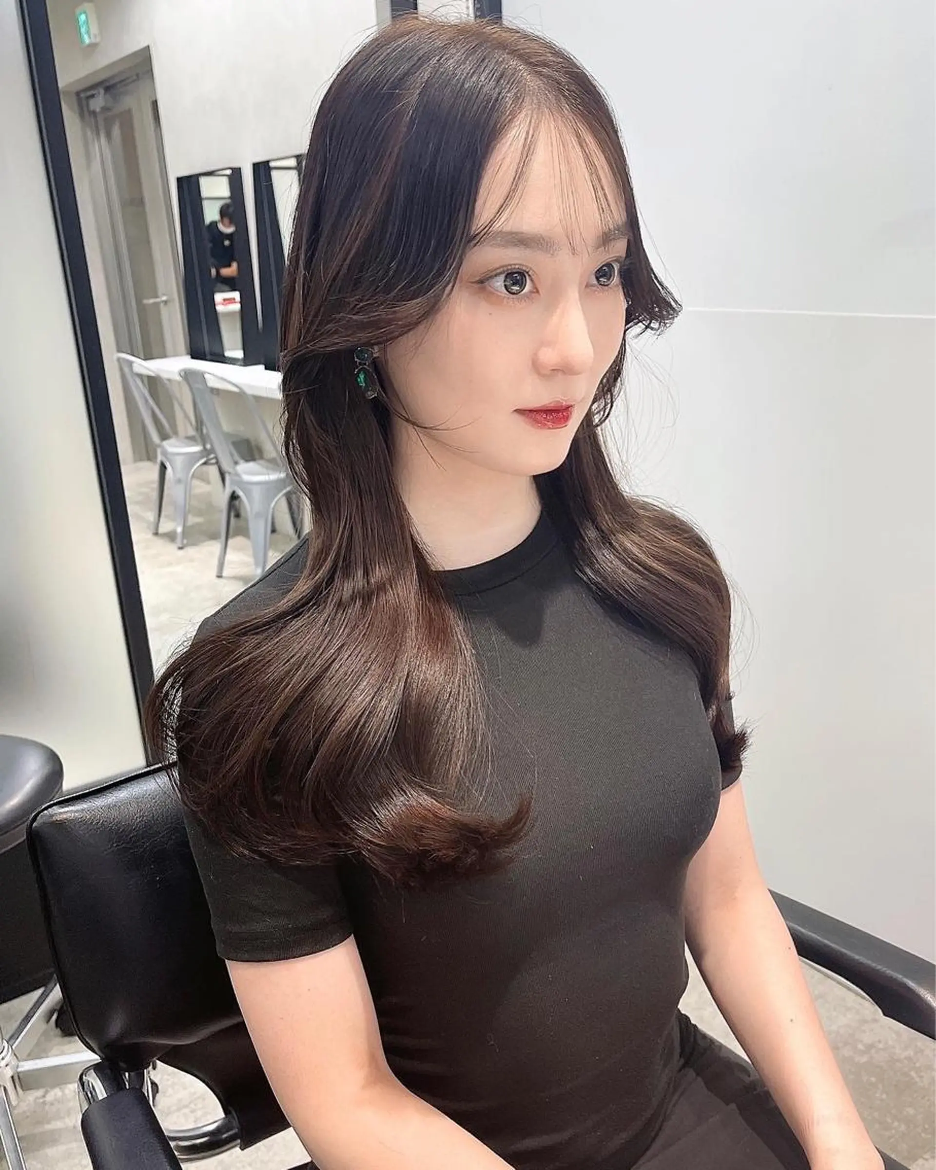 ロング カット ヘアカラー トリートメント 韓国レイヤーカット 髪質改善▫️水野有真のヘアスタイル