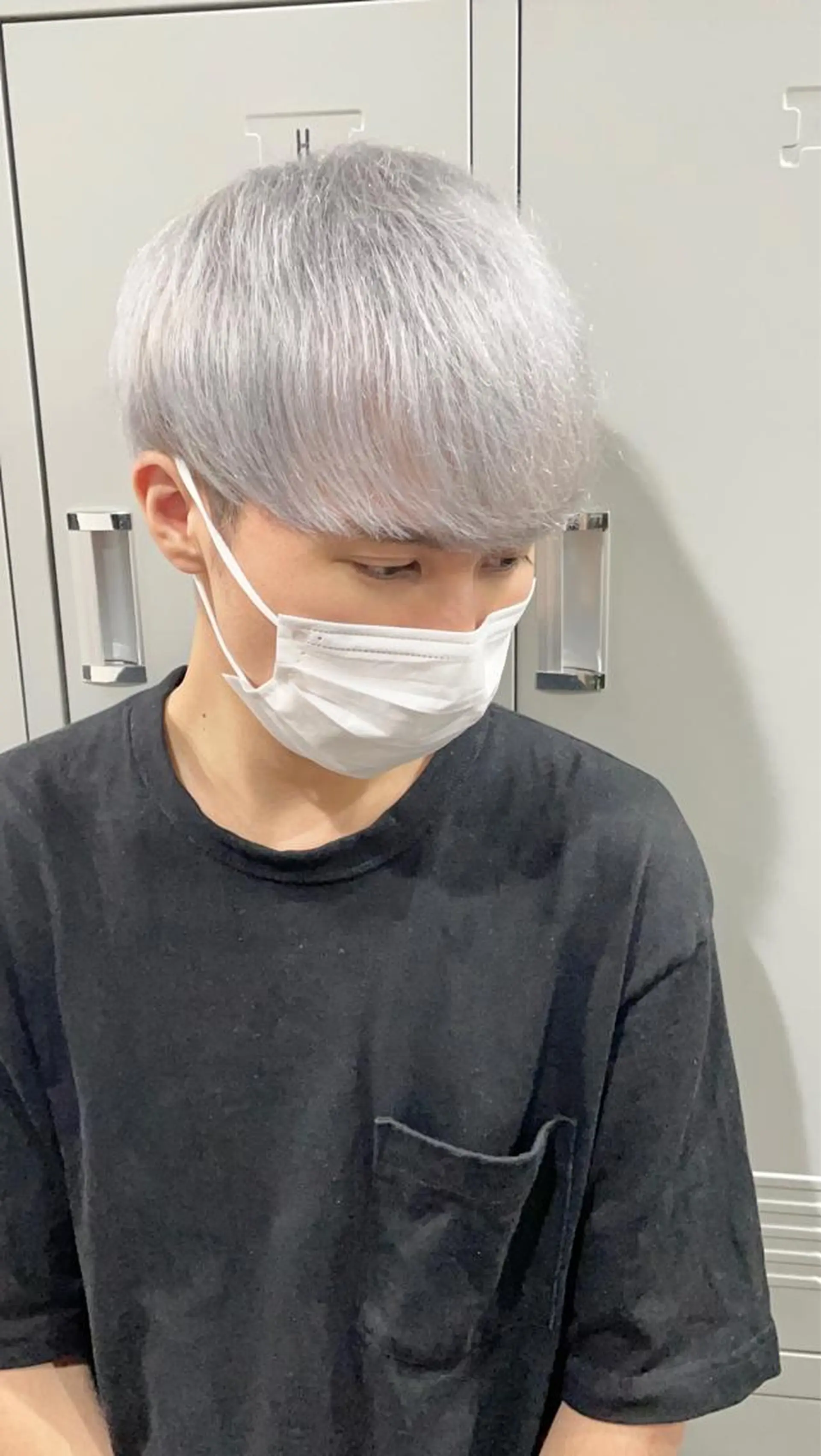 ショート メンズ カット ヘアカラー タカハシ ユウキのヘアスタイル