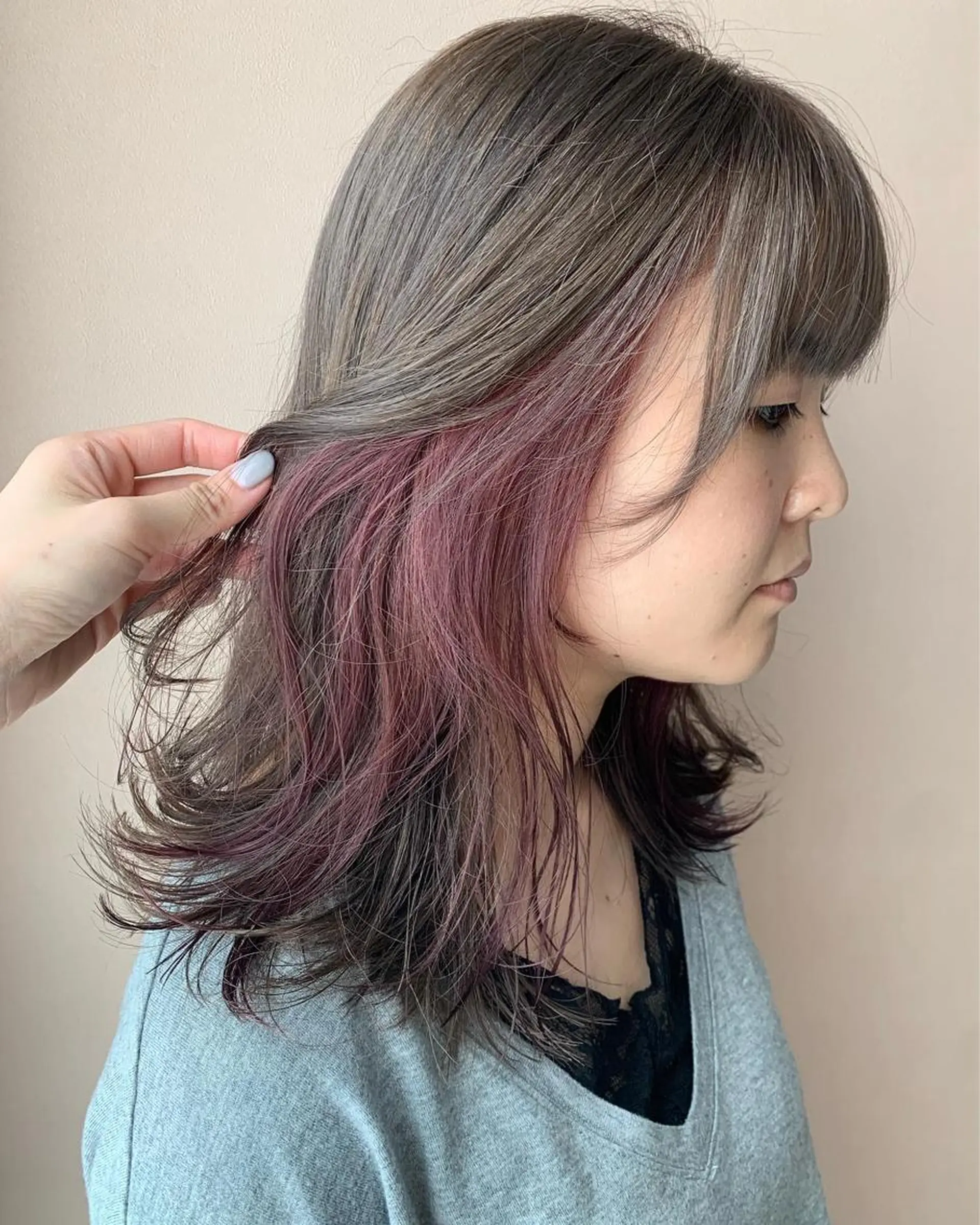 セミロング カラー グレージュ インナーカラー ラベンダーカラー ピンクカラー ピンクラベンダー カット ヘアカラー トリートメント hub hair レイヤー/透明感のヘアスタイル