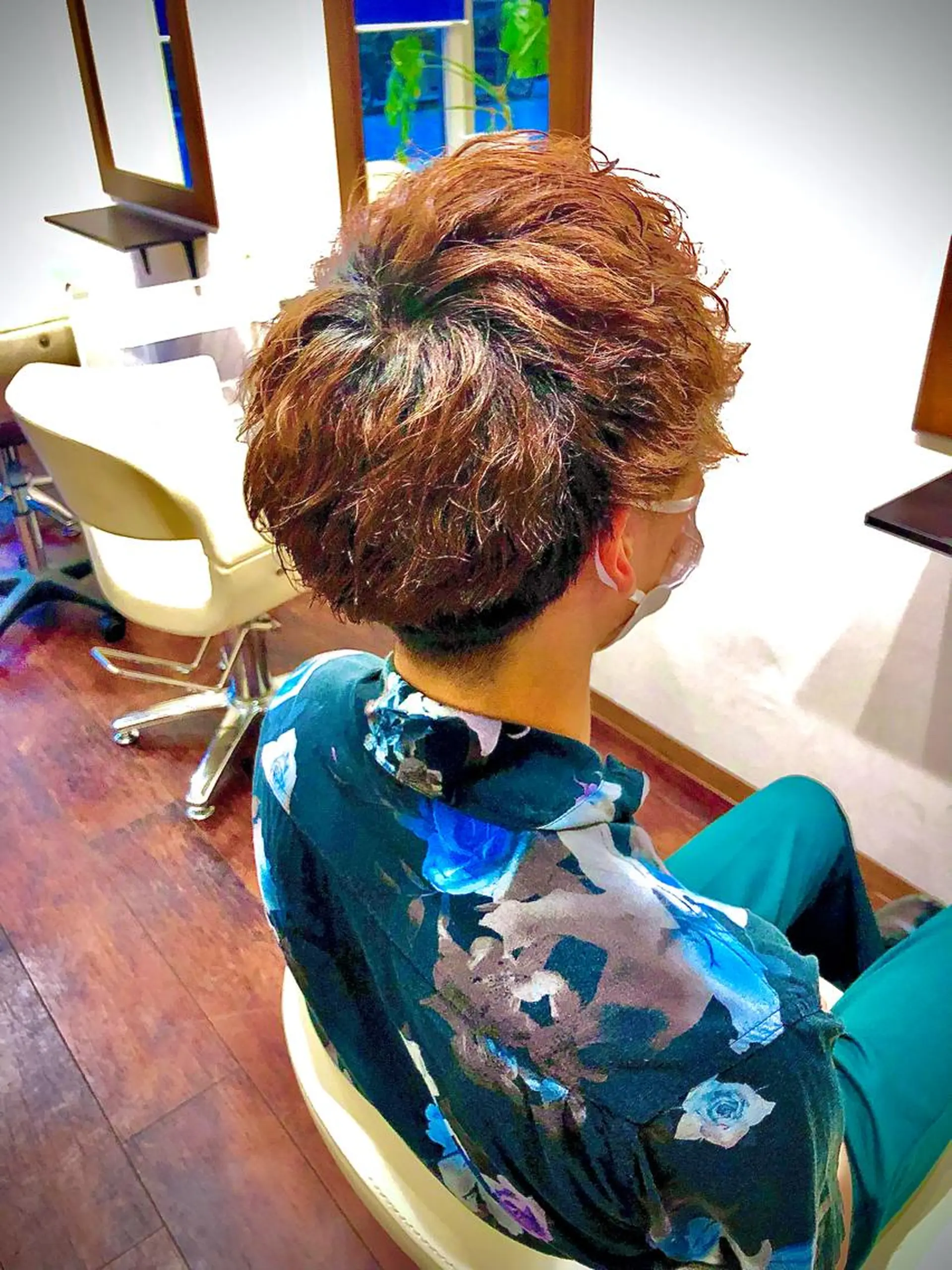 ショート パーマ メンズ フェードカット メンズパーマ スキンフェード メンズツイストパーマ ツイストパーマ カット パーマ share salon n'est-ce pa(シェアサロン　ネセパ)所属・men's特化　石井 貴章のヘアスタイル