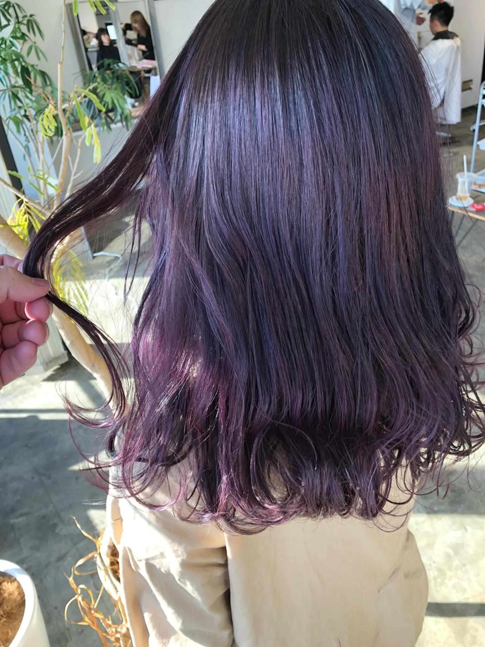 カラー ハイトーン/レイヤー /ケアブリーチ石川治のヘアスタイル