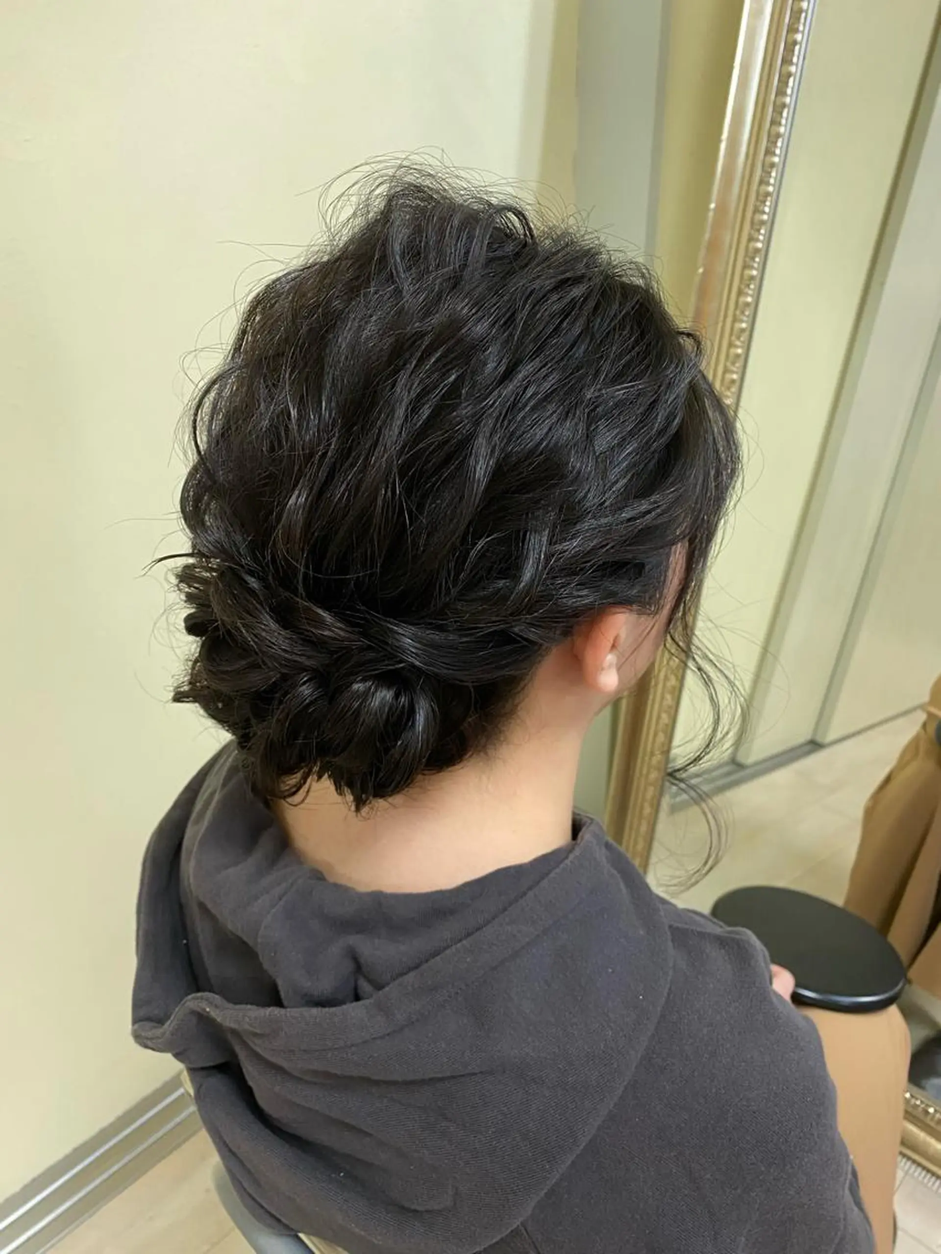 ミディアム ライト写真場所属・タニモト ユイのヘアスタイル