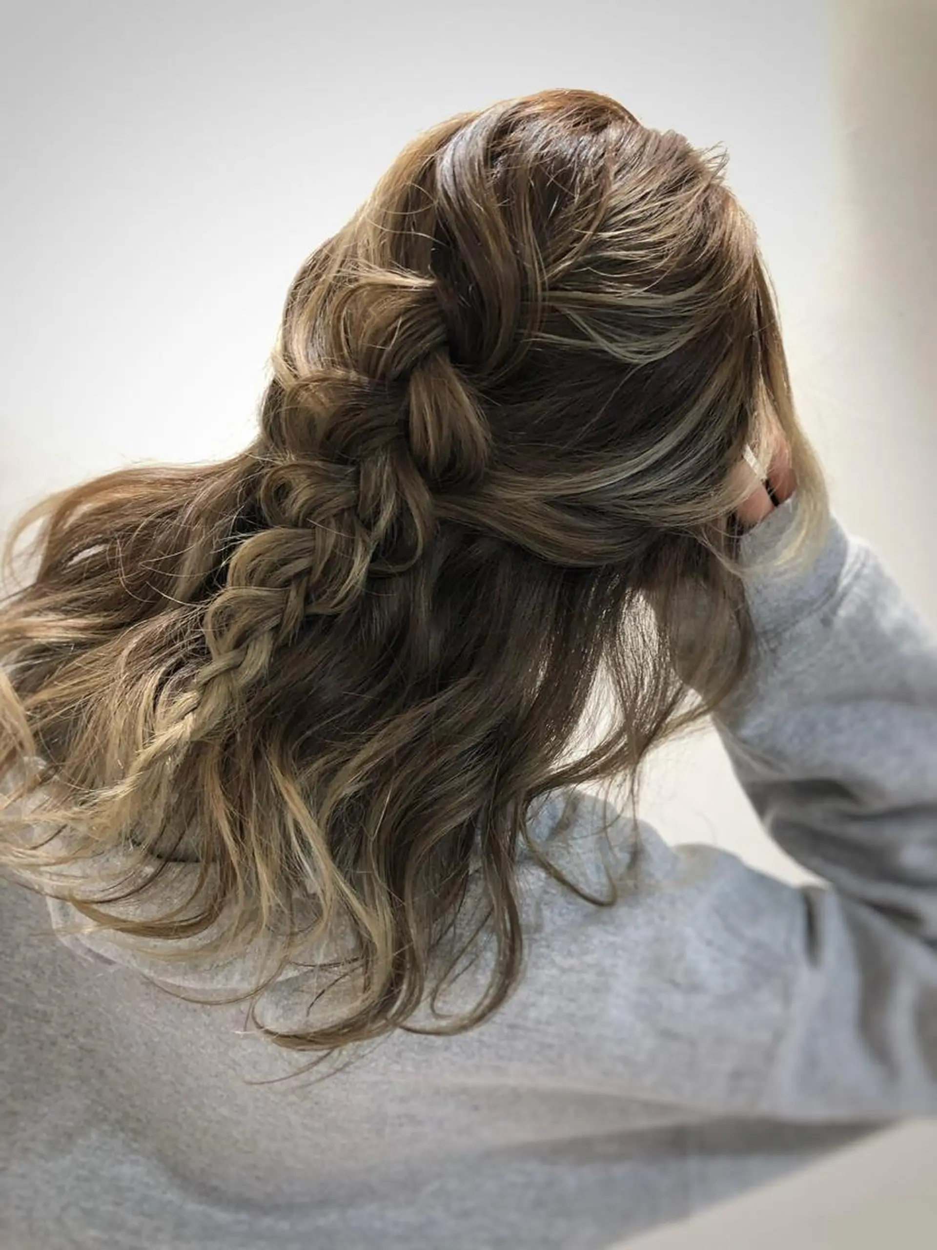 セミロング ハイライト ノアヘアデザイン町田店所属・ショートヘア特化 mayaのヘアスタイル