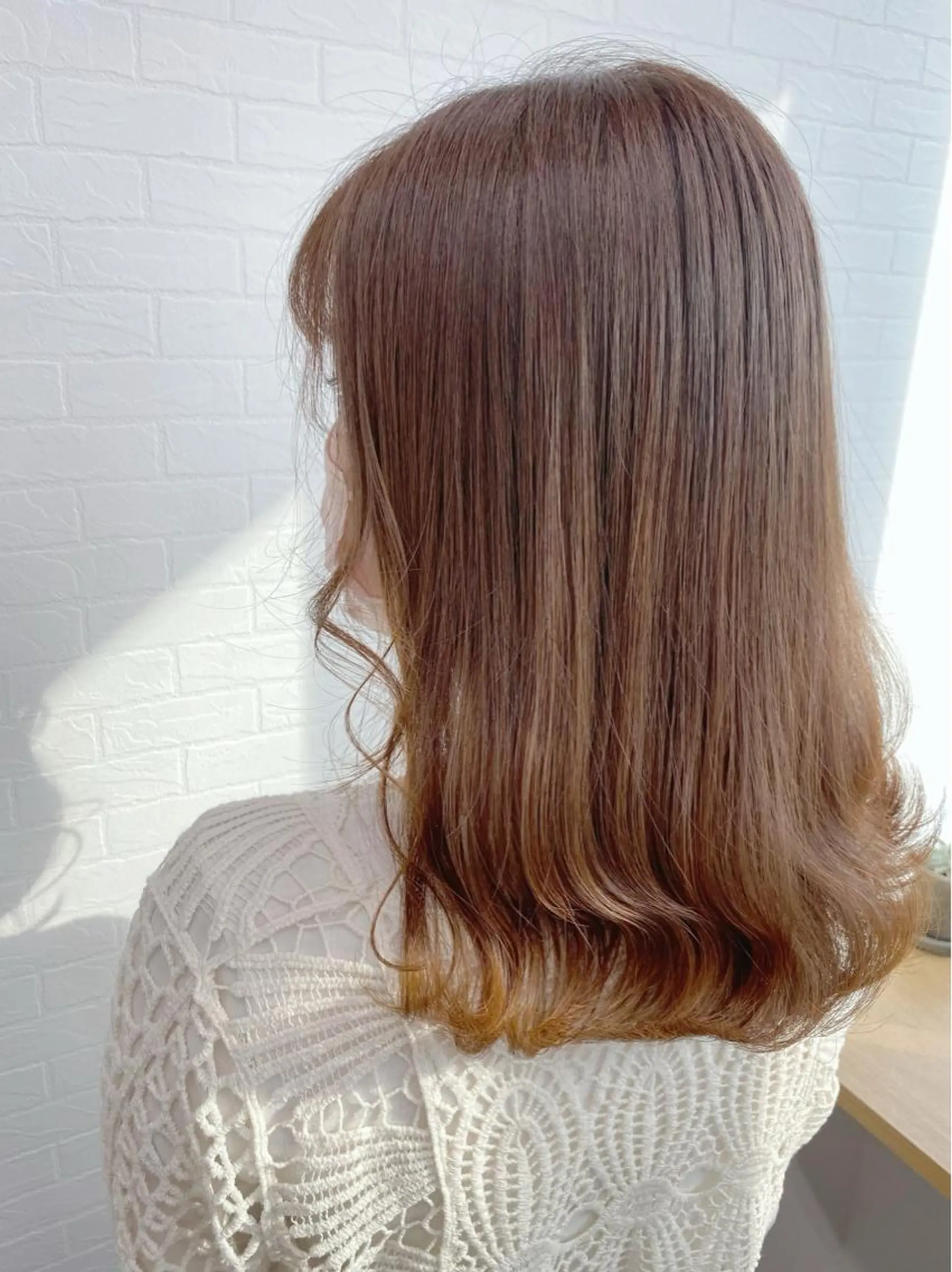 ミディアム GRANLUSSO 〜グランルッソ駅前店所属・木口 嘉美のヘアスタイル