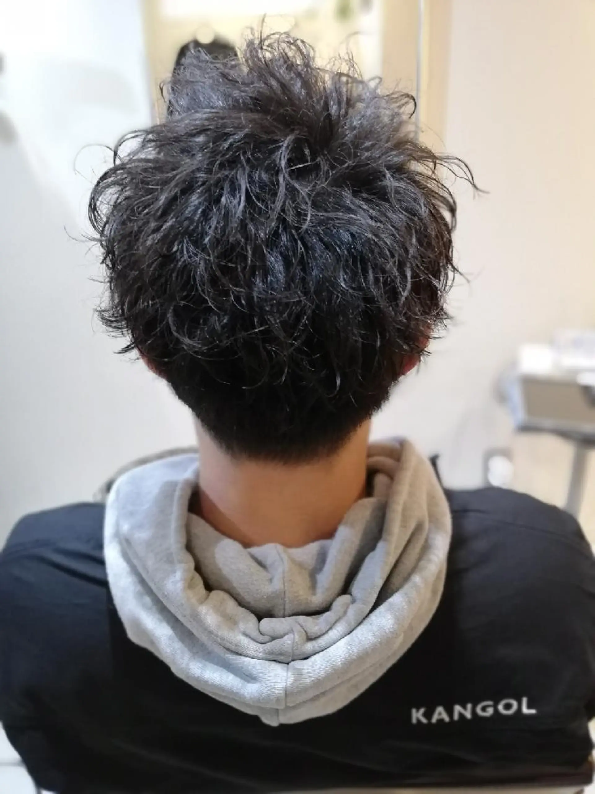 ショート メンズ パーマ 北林 弘展のヘアスタイル