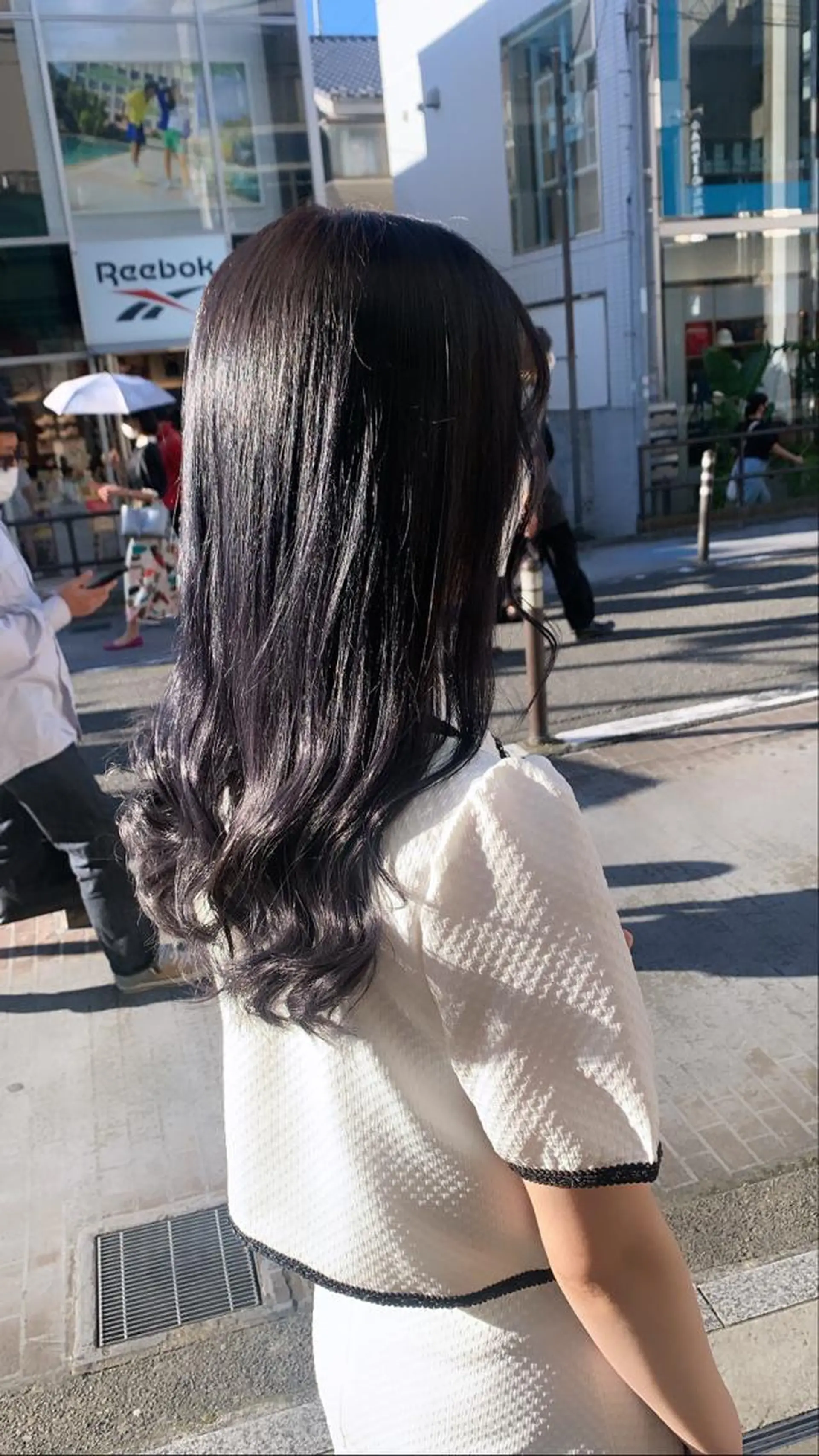 ロング カラー ヘアアレンジ 🩶【推しハイトーン 】yuzu🩶のヘアスタイル