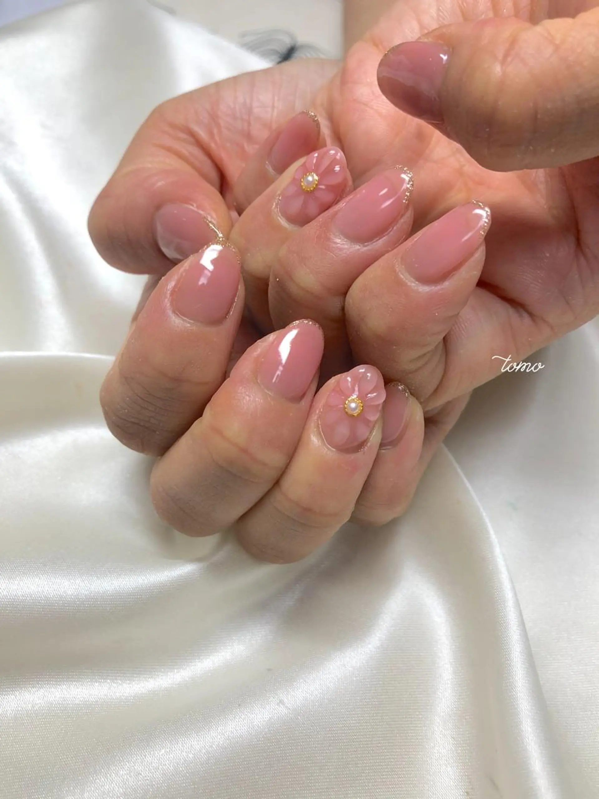ネイル ハンドネイル nailist TOMOのネイルデザイン