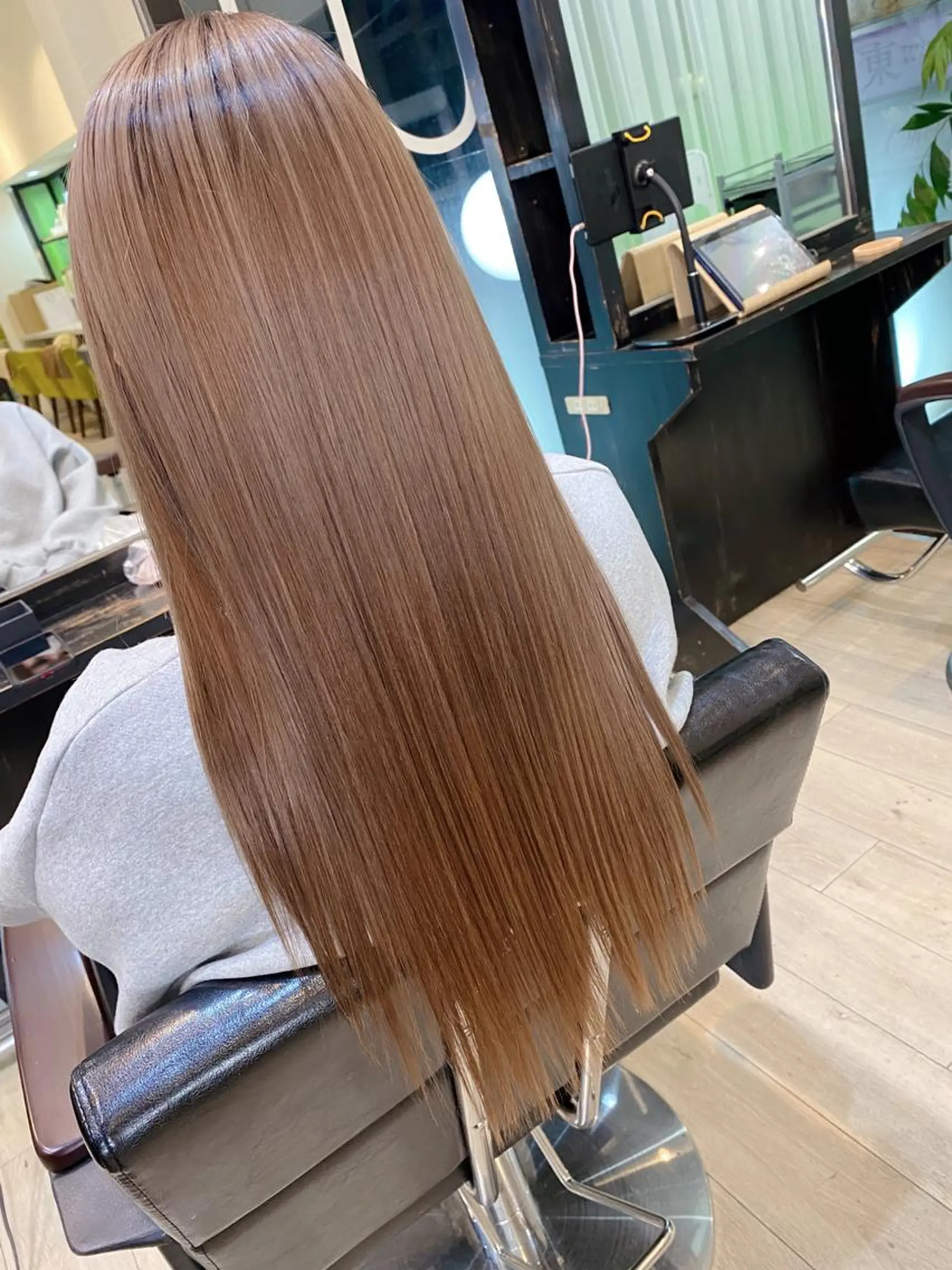 カラー 山下 裕樹のヘアスタイル