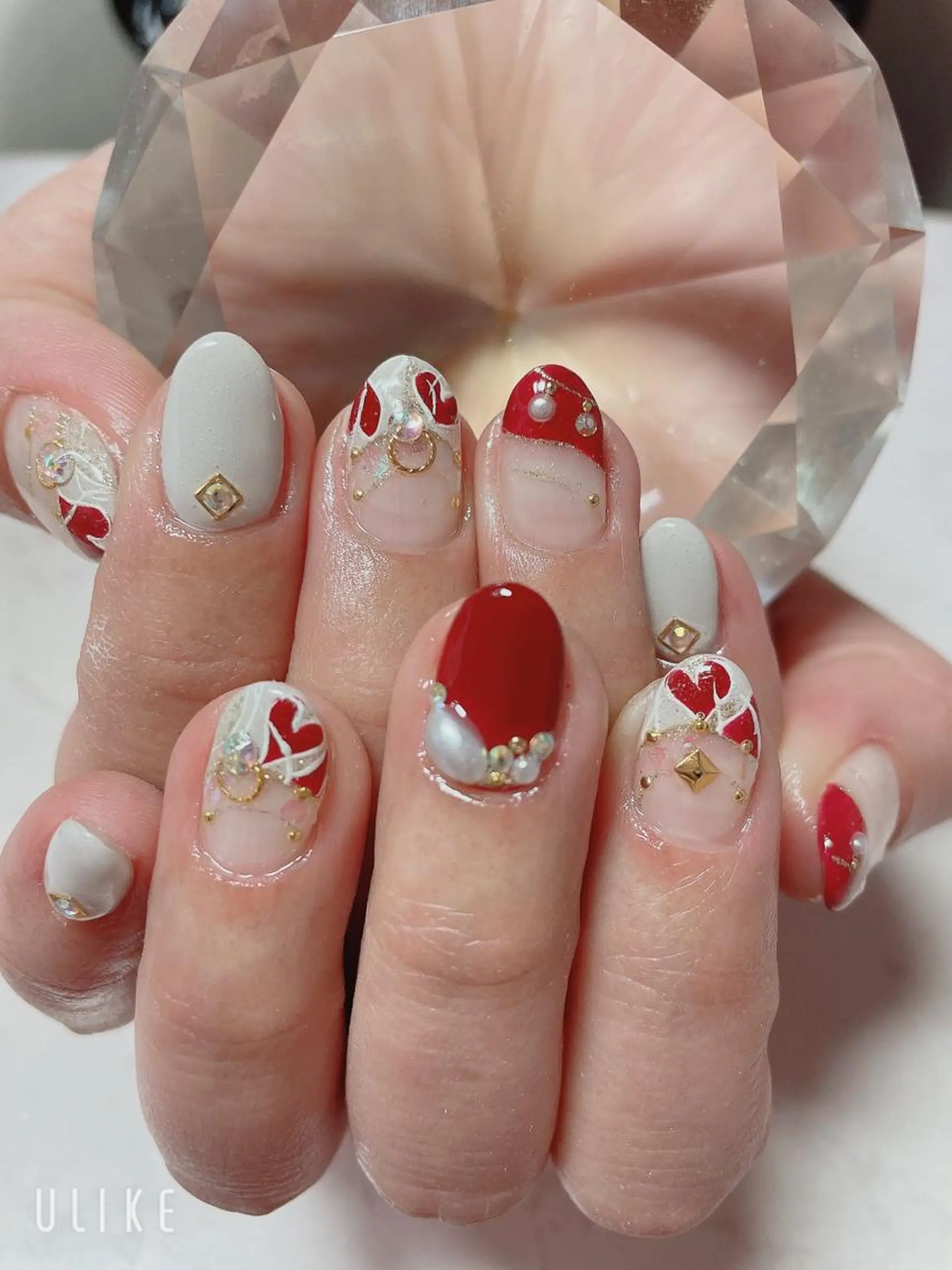 ネイル アートネイル ハンドネイル ネイルサロンTiara所属・戸倉 千秋のネイルデザイン