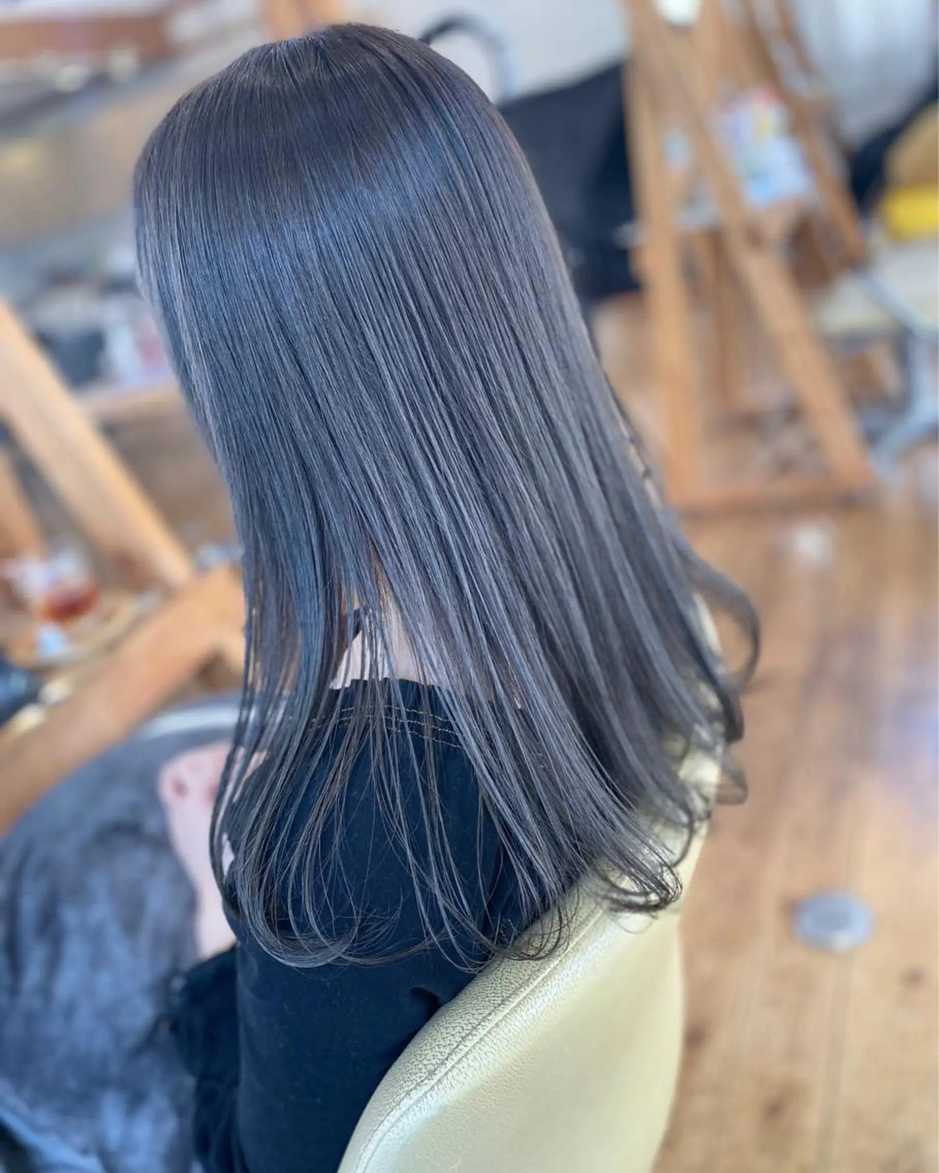 ロング カラー ヘアカラー トリートメント 荒木 ひろかのヘアスタイル