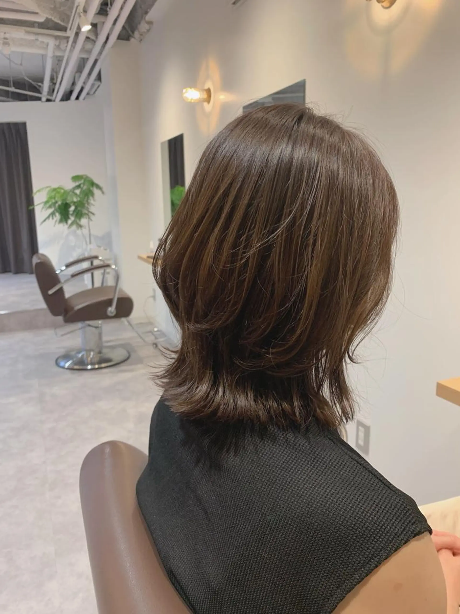 ミディアム カラー MIA 菅原のヘアスタイル