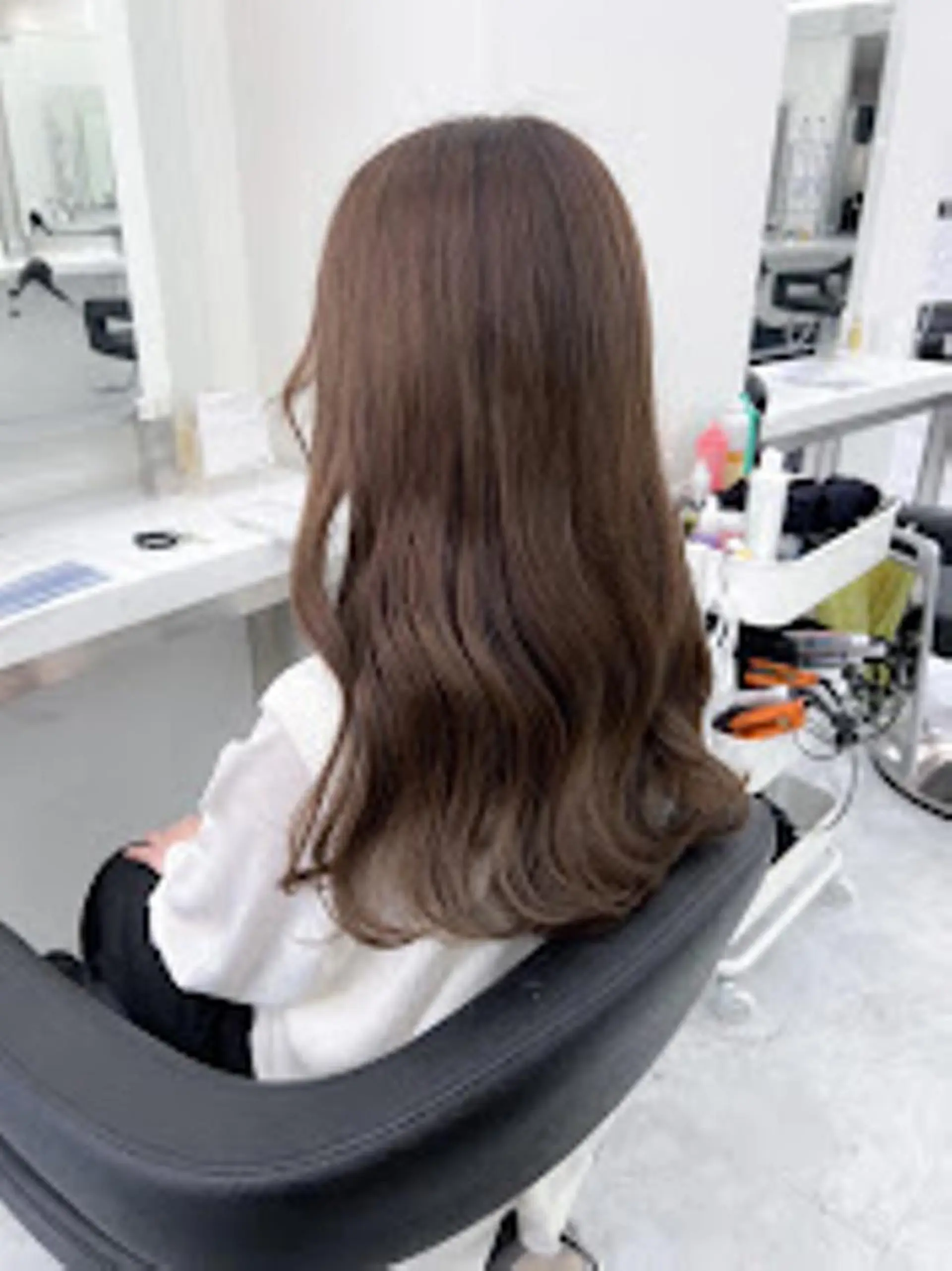 カラー 🪞【公式】表参道 🪞knot🪞のヘアスタイル